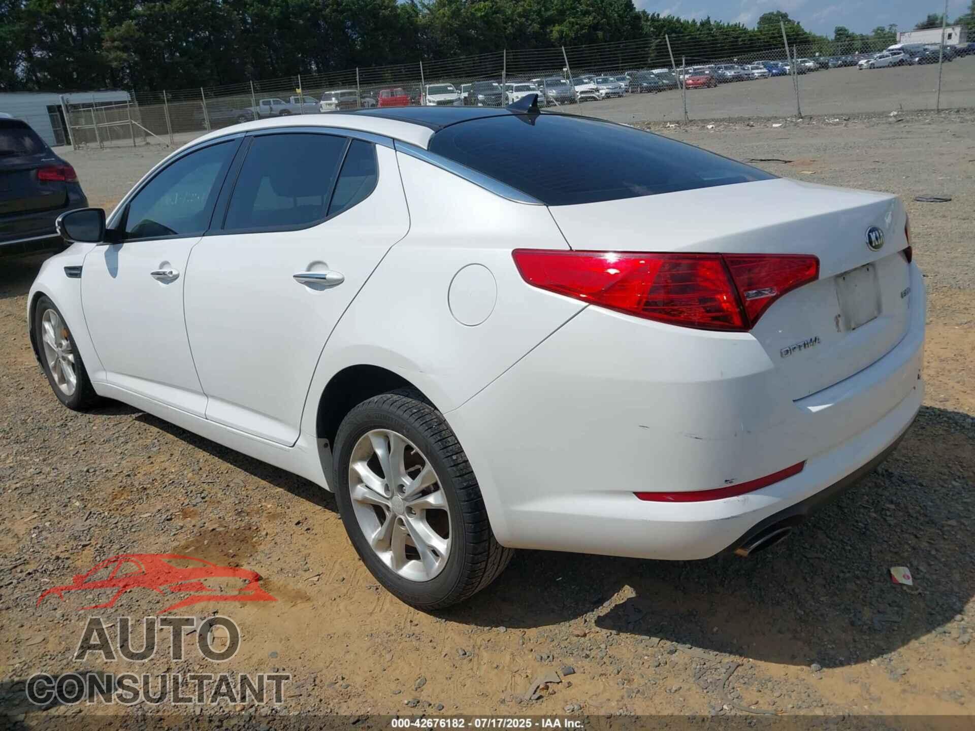 KIA OPTIMA 2013 - 5XXGN4A75DG103812