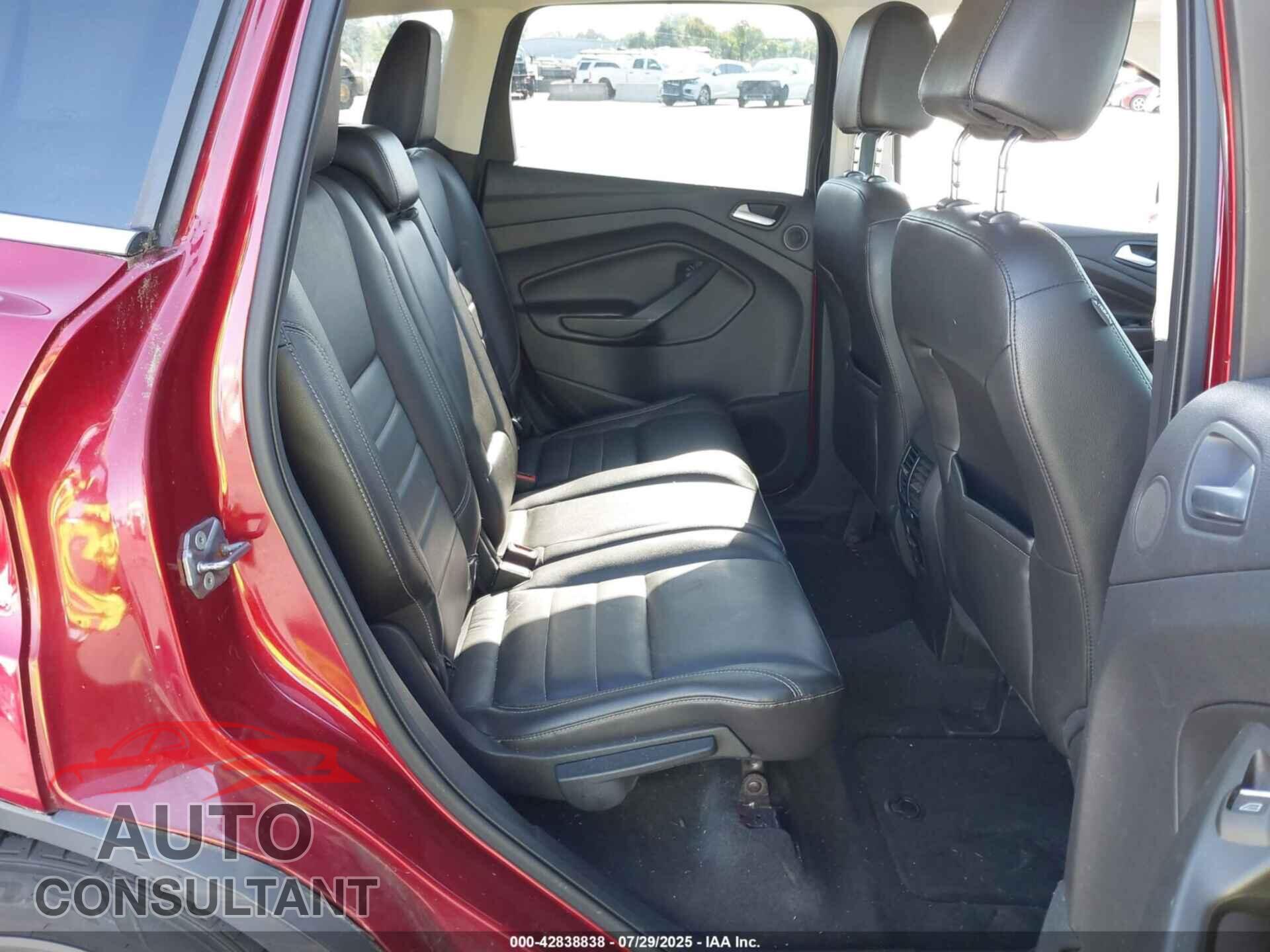 FORD ESCAPE 2013 - 1FMCU9H94DUB67061