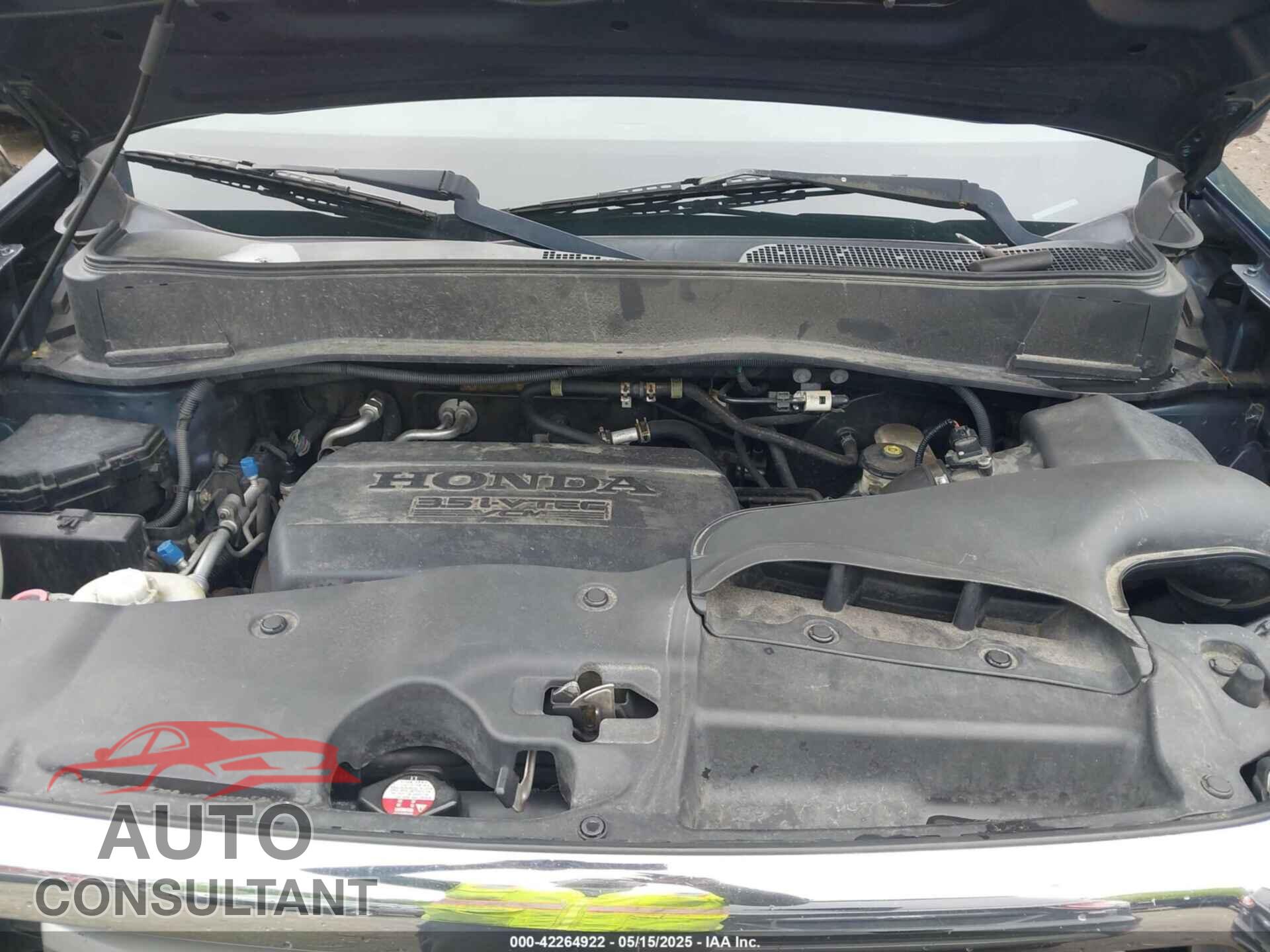 HONDA PILOT 2011 - 5FNYF4H63BB006204