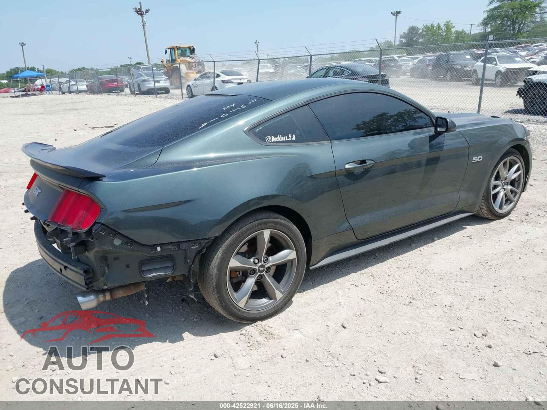 FORD MUSTANG 2016 - 1FA6P8CF3G5251019
