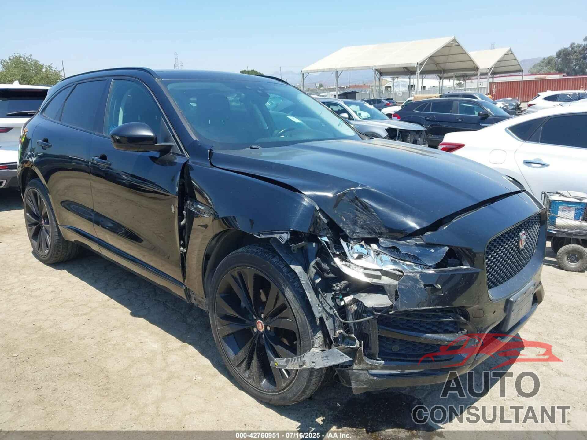 JAGUAR F-PACE 2018 - SADCL2FX8JA265639