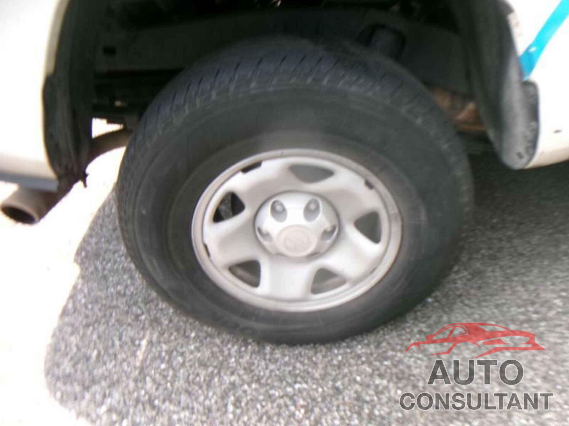 TOYOTA TACOMA 2019 - 5TFRX5GN6KX156104