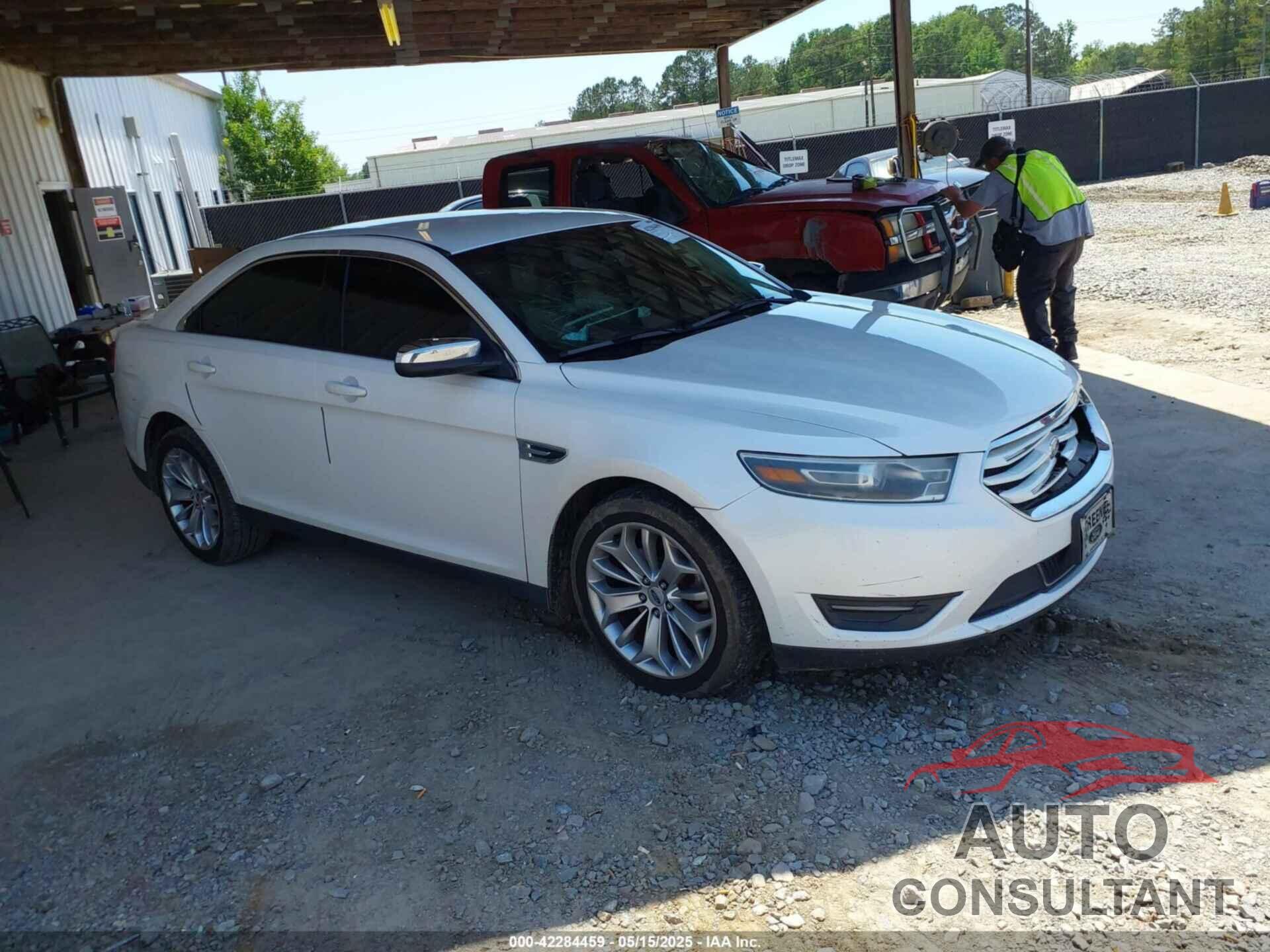 FORD TAURUS 2015 - 1FAHP2F89FG101017