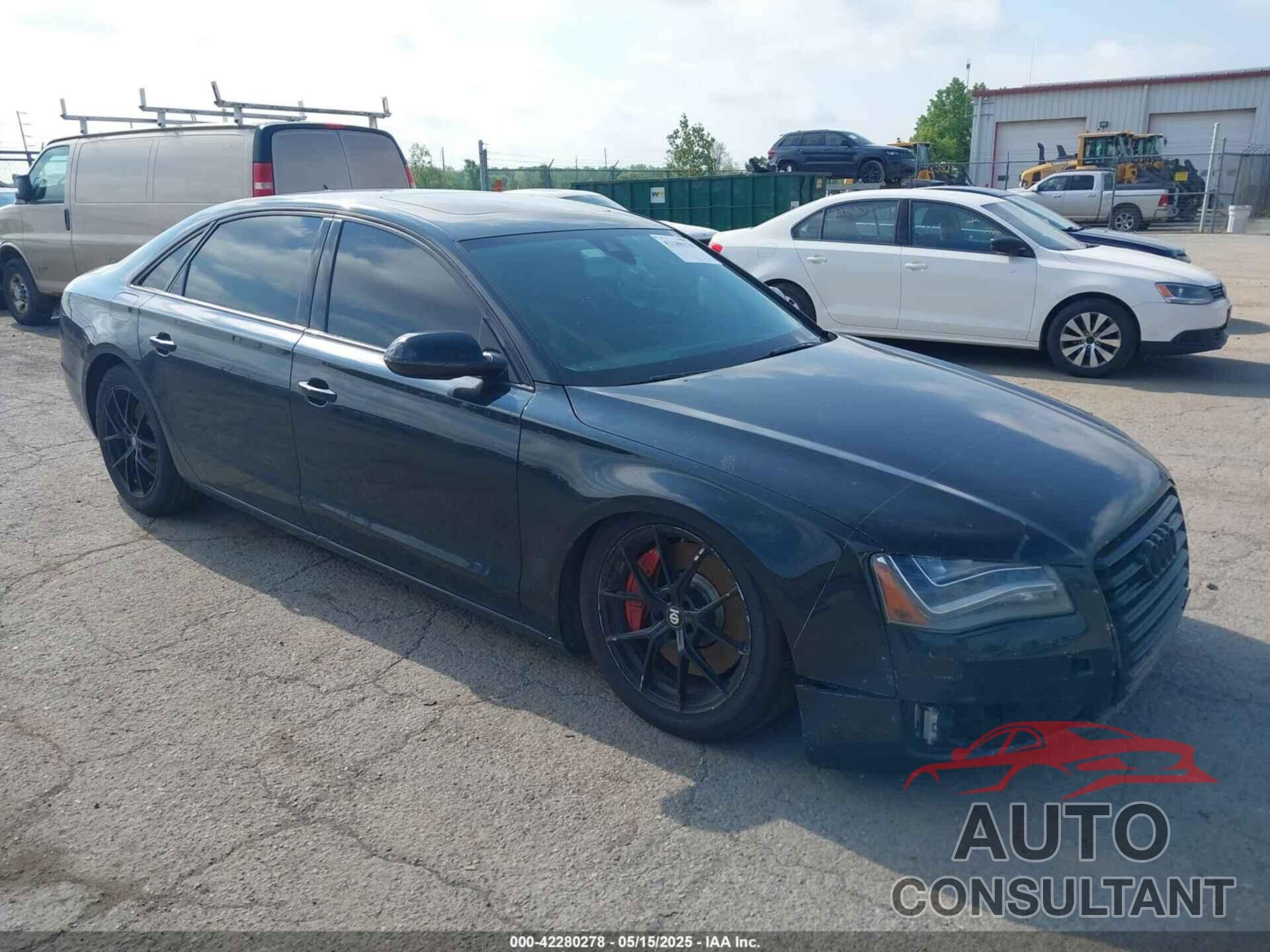 AUDI A8 L 2012 - WAURVAFD7CN004124