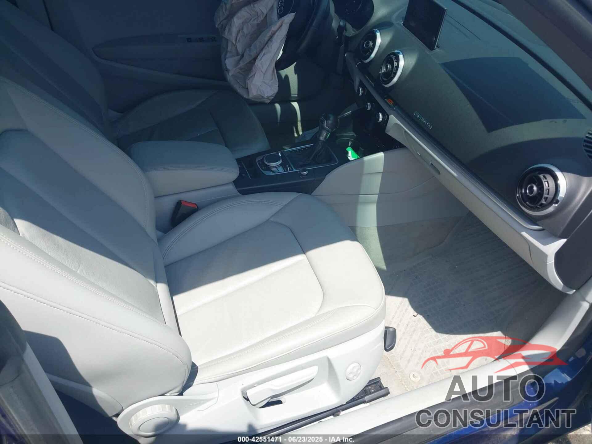 AUDI A3 2016 - WAU38LFFXG1013634
