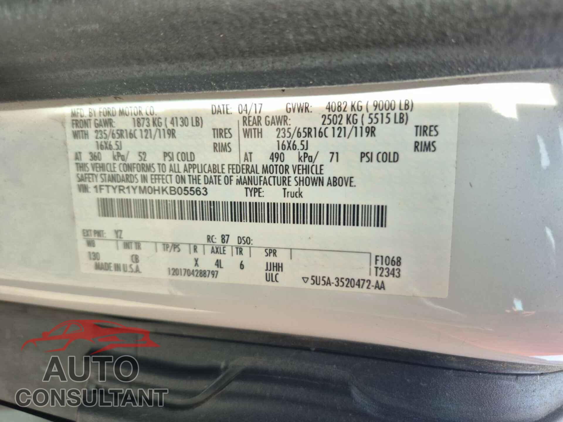 FORD TRANSIT 2017 - 1FTYR1YM0HKB05563