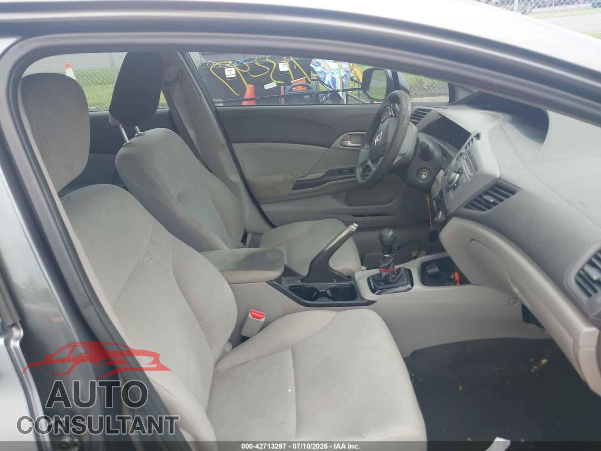 HONDA CIVIC 2012 - 19XFB2E58CE056509