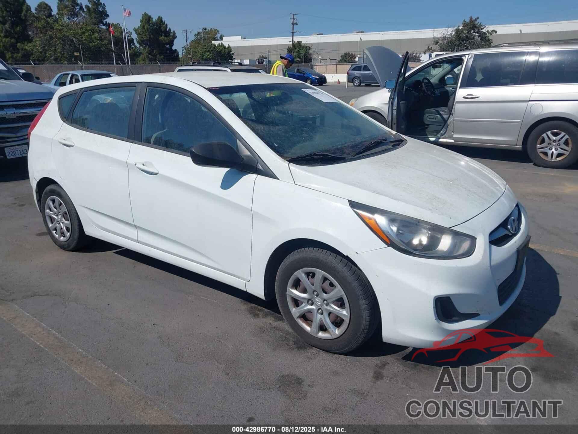 HYUNDAI ACCENT 2012 - KMHCT5AE8CU031212