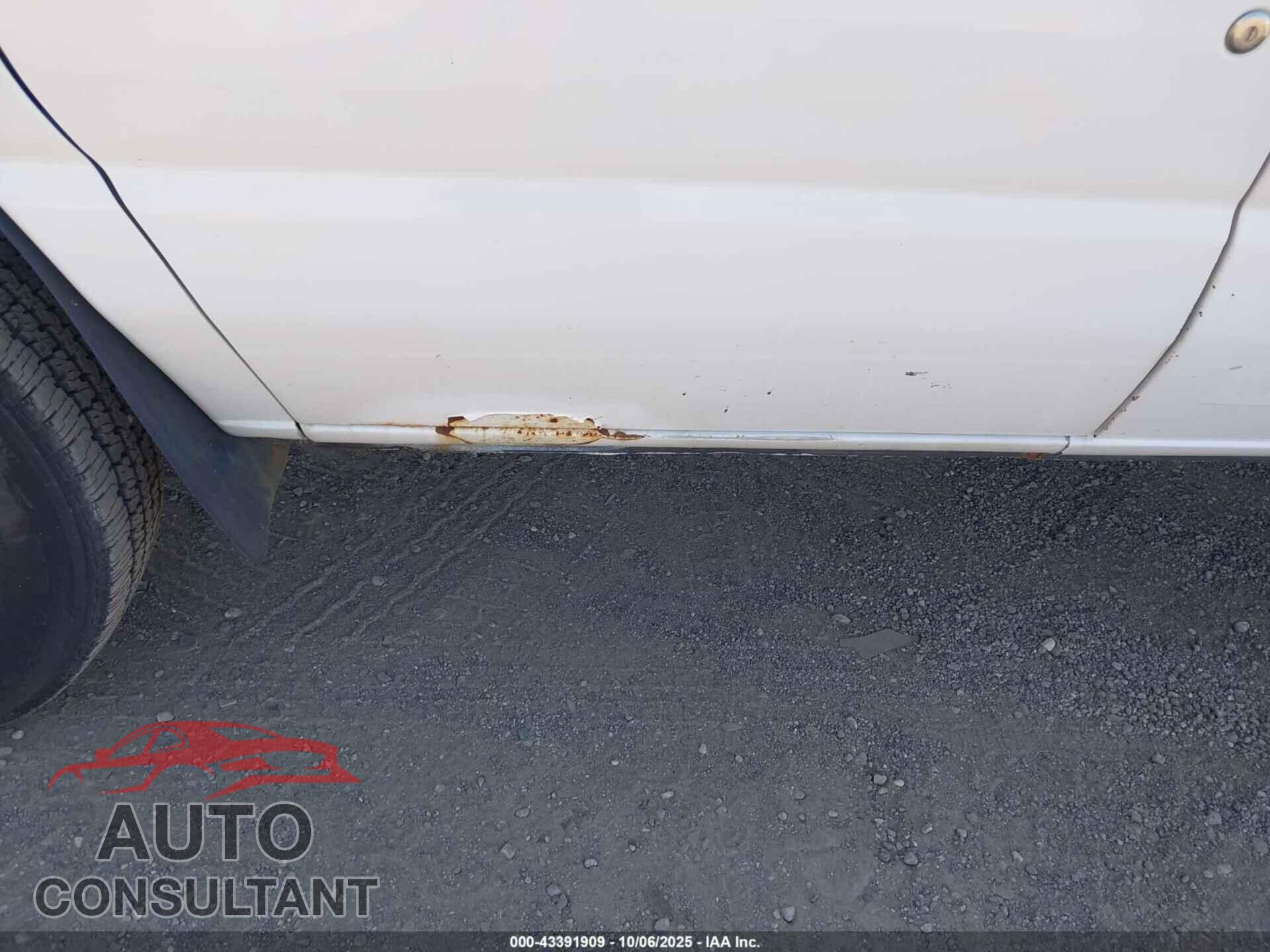 FORD E-150 2014 - 1FTNE1EL7EDA59384