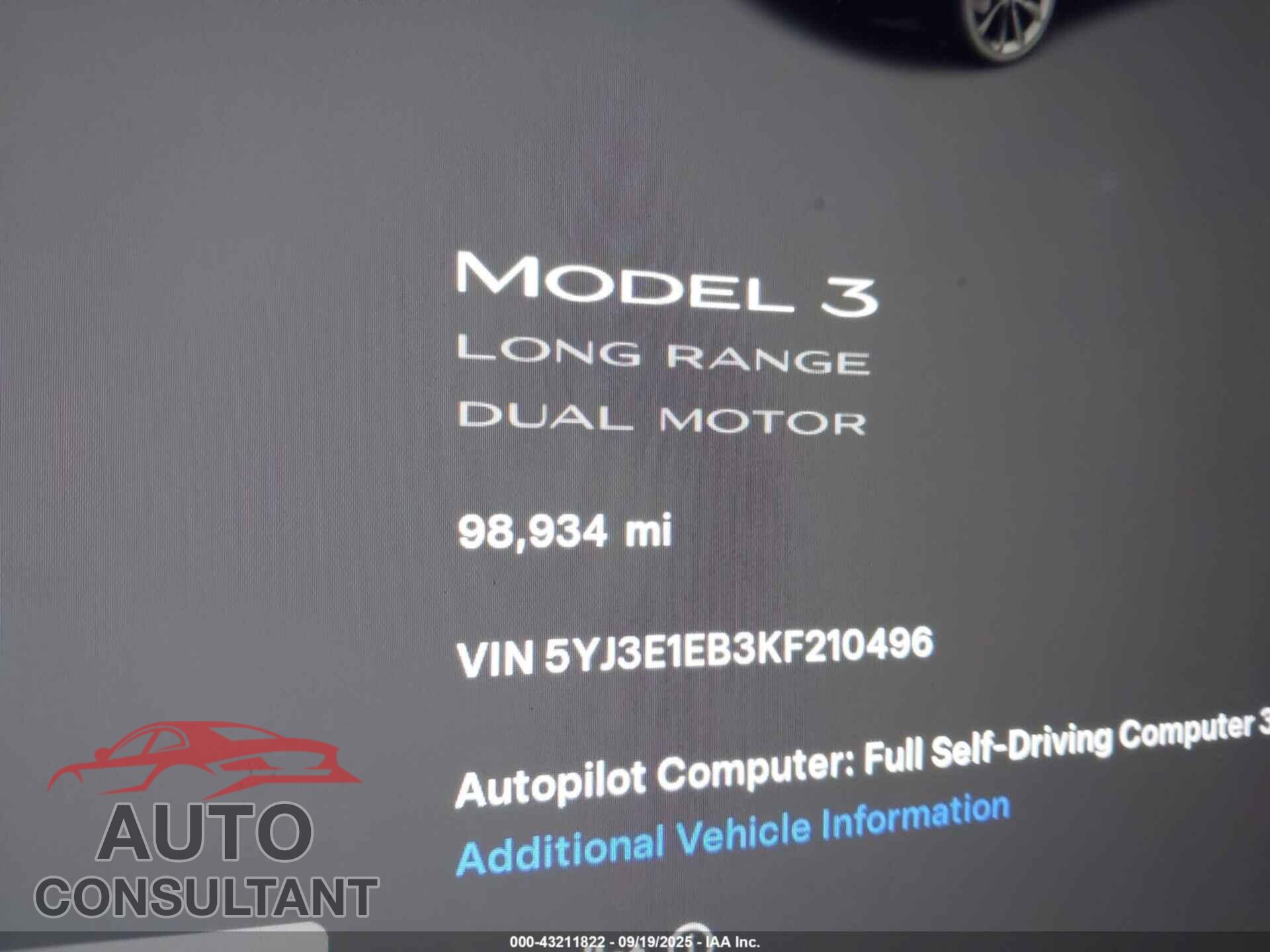 TESLA MODEL 3 2019 - 5YJ3E1EB3KF210496
