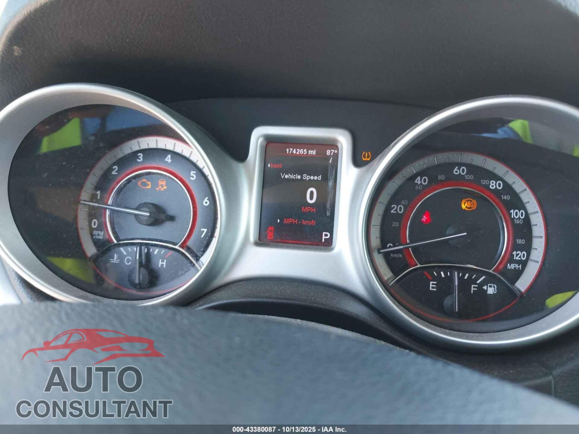 DODGE JOURNEY 2012 - 3C4PDCBGXCT220509