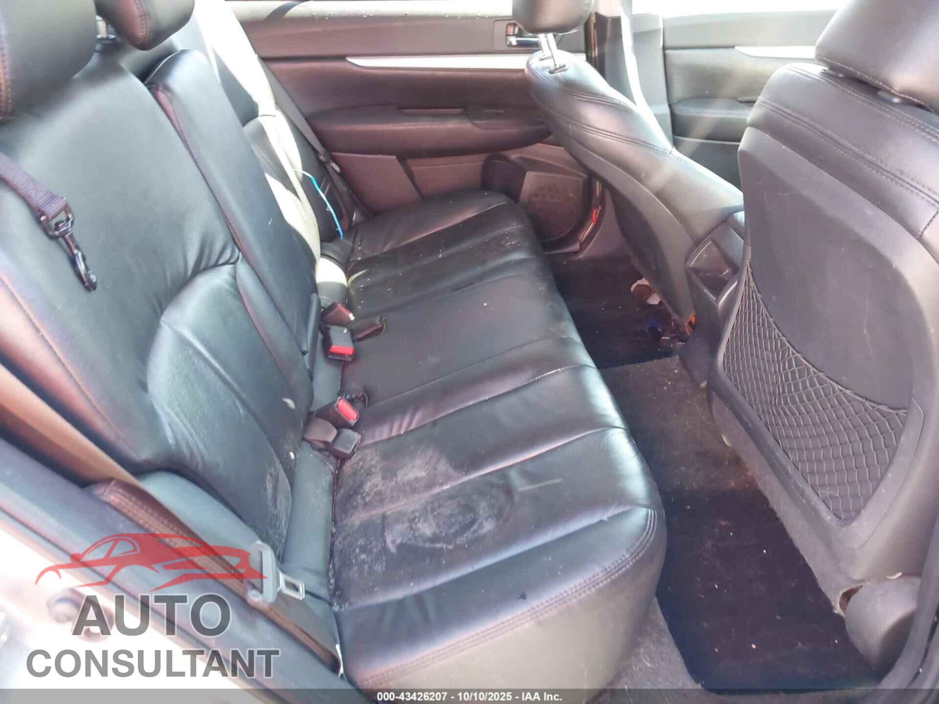 SUBARU OUTBACK 2010 - 4S4BRBGC0A3310414