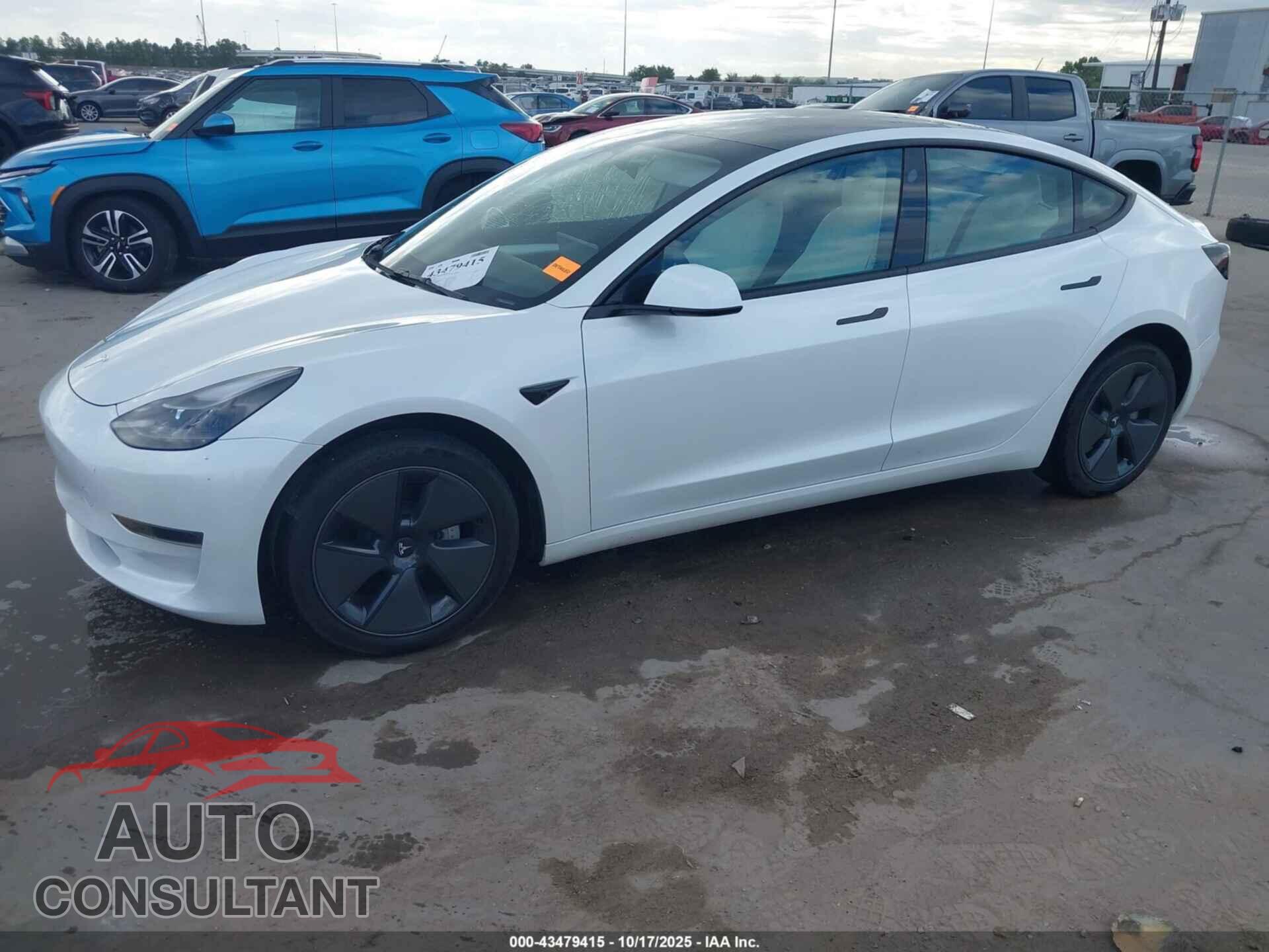 TESLA MODEL 3 2023 - 5YJ3E1EA8PF426472