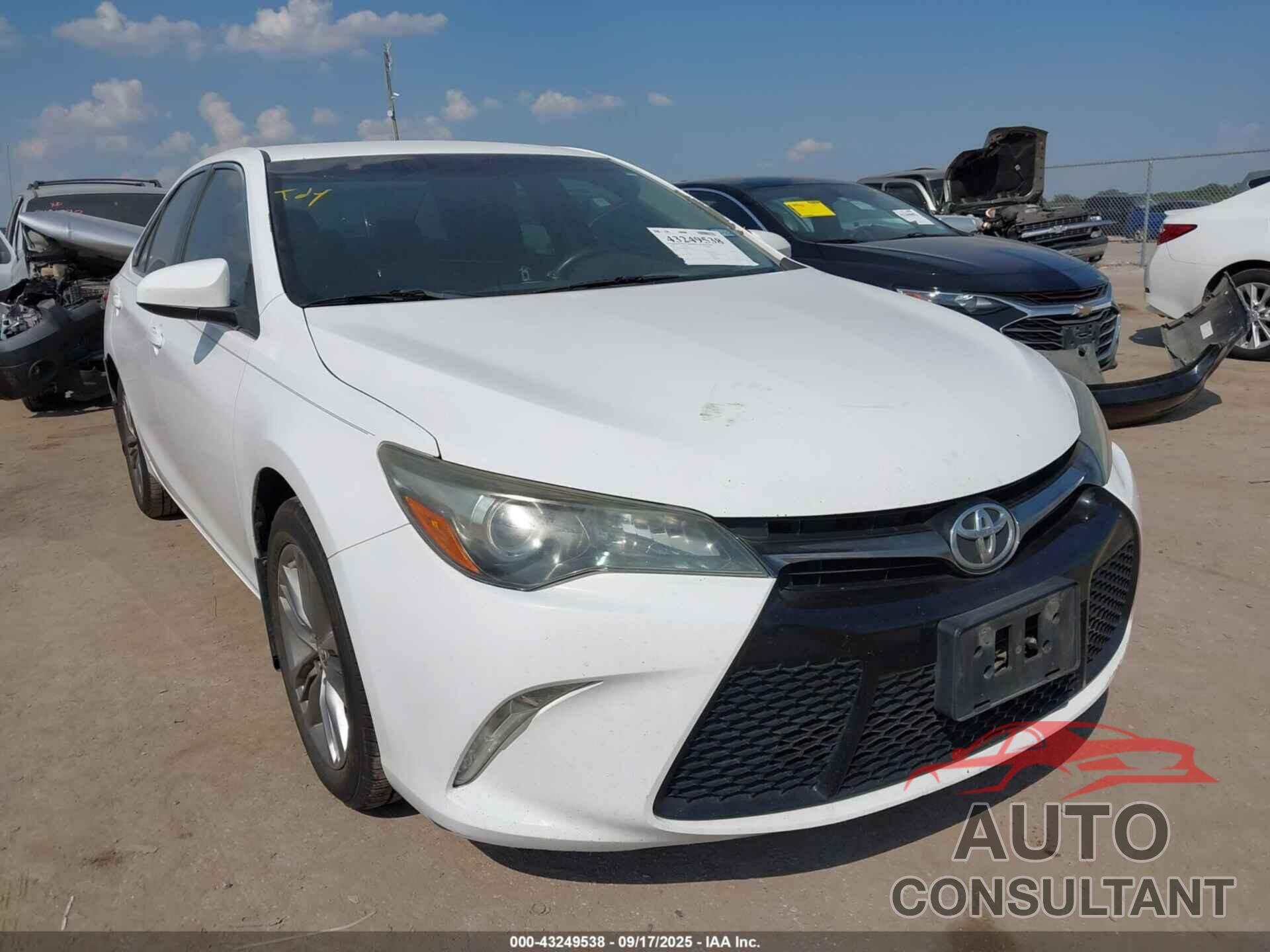 TOYOTA CAMRY 2015 - 4T1BF1FK8FU498211