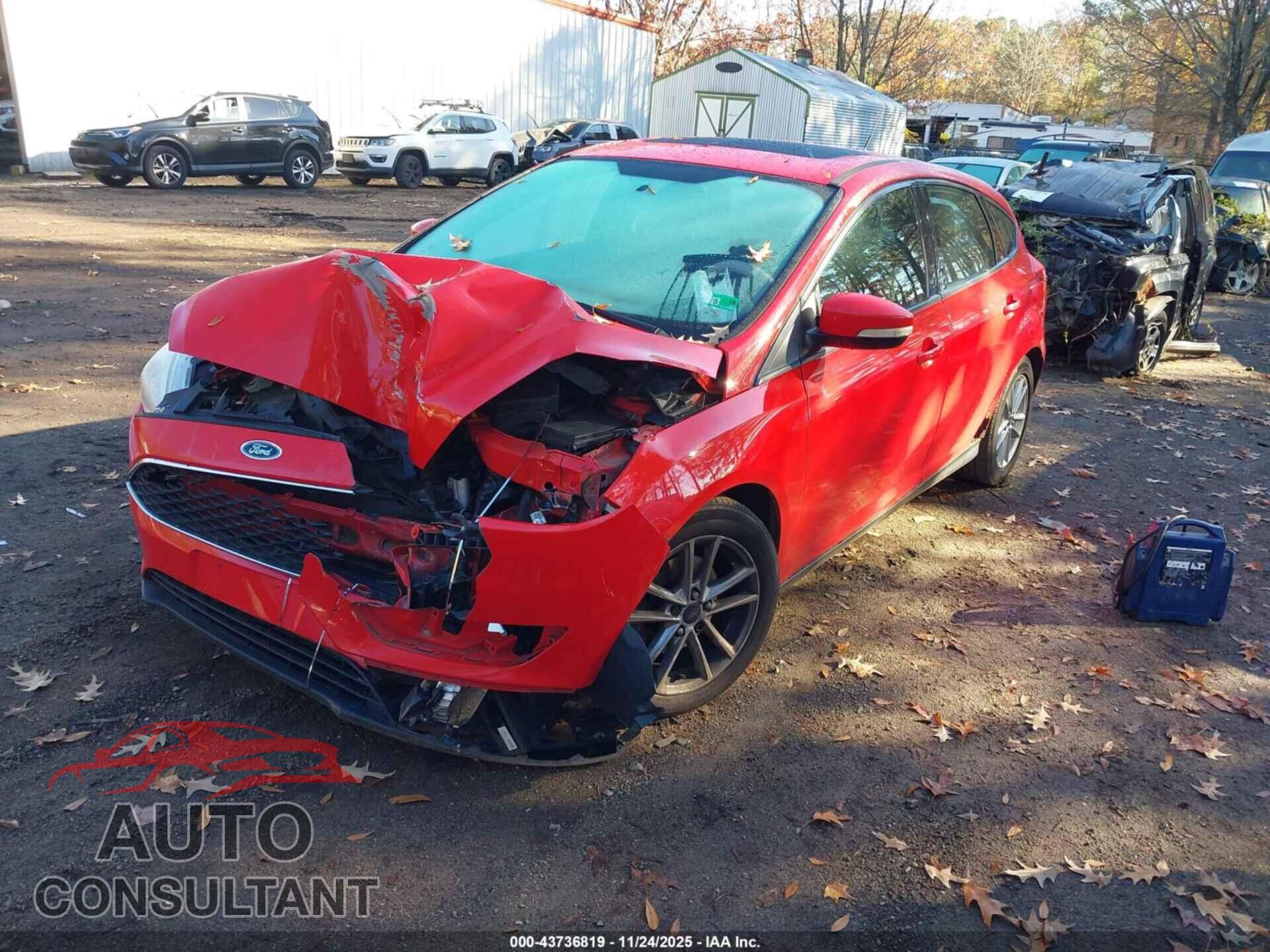 FORD FOCUS 2016 - 1FADP3K26GL240620