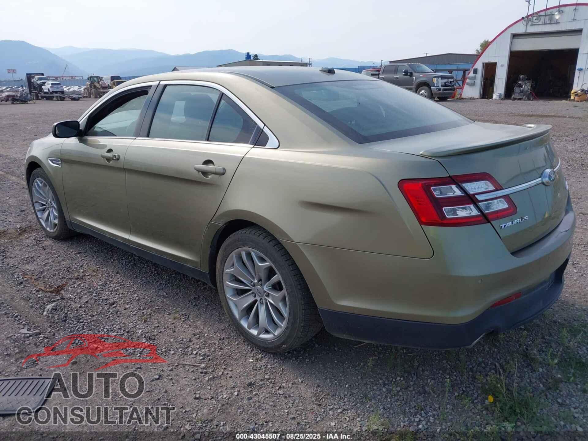 FORD TAURUS 2013 - 1FAHP2F8XDG225861