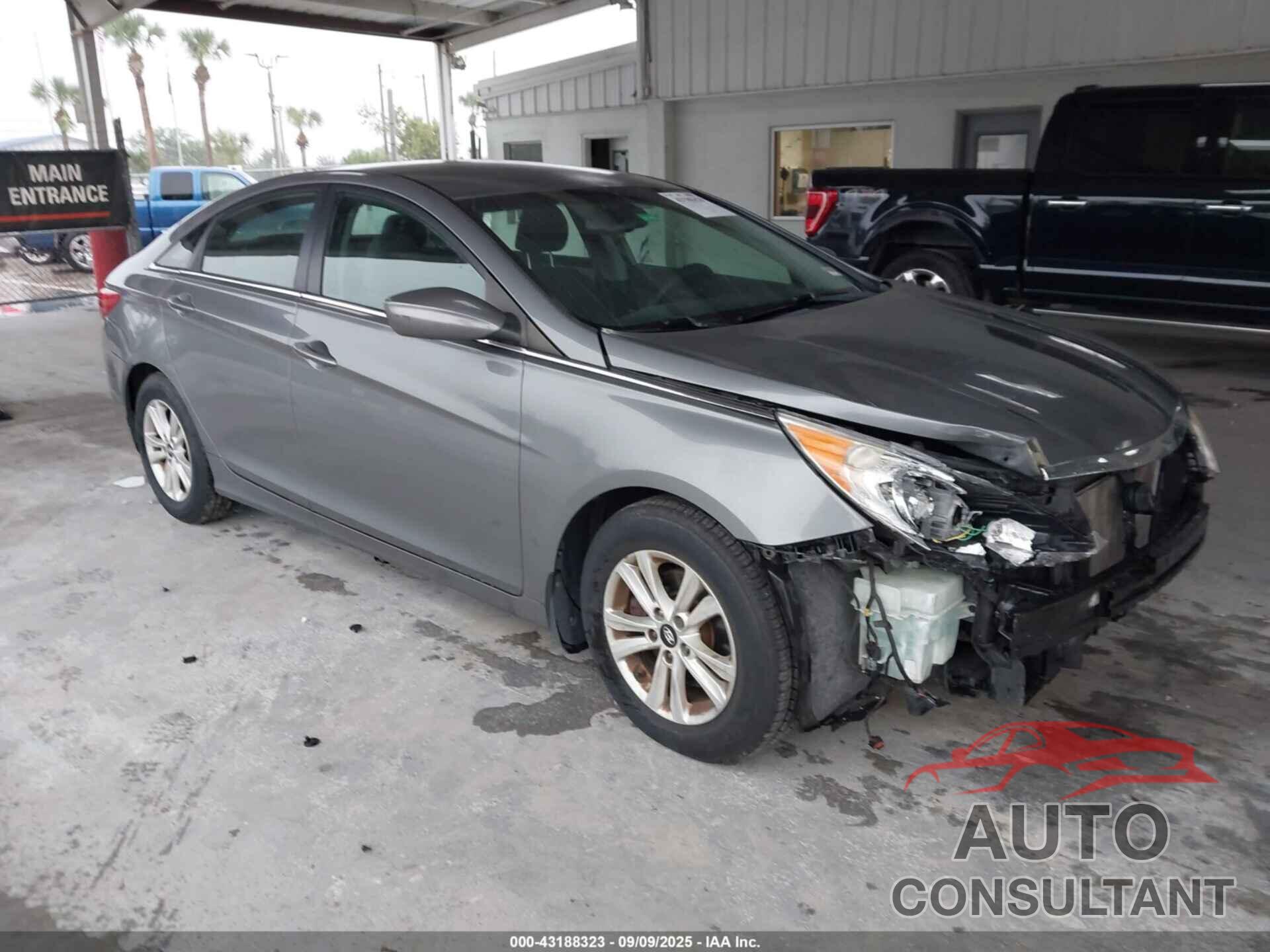 HYUNDAI SONATA 2013 - 5NPEB4AC5DH683693