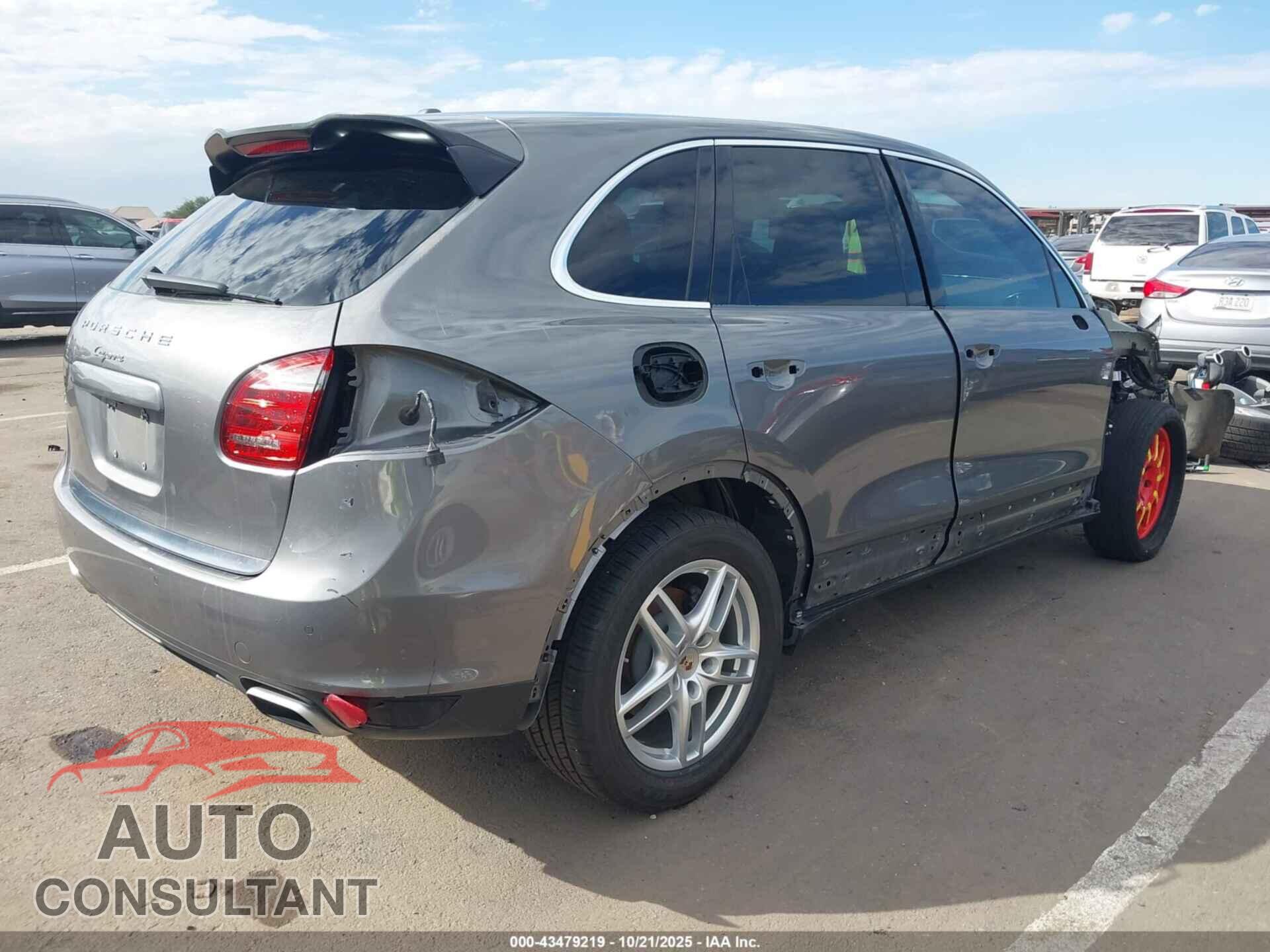 PORSCHE CAYENNE 2013 - WP1AA2A25DLA03699