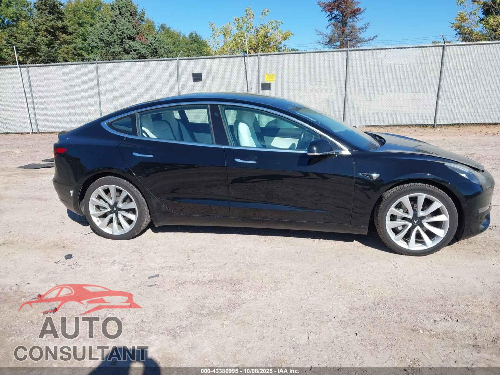 TESLA MODEL 3 2018 - 5YJ3E1EB8JF182774