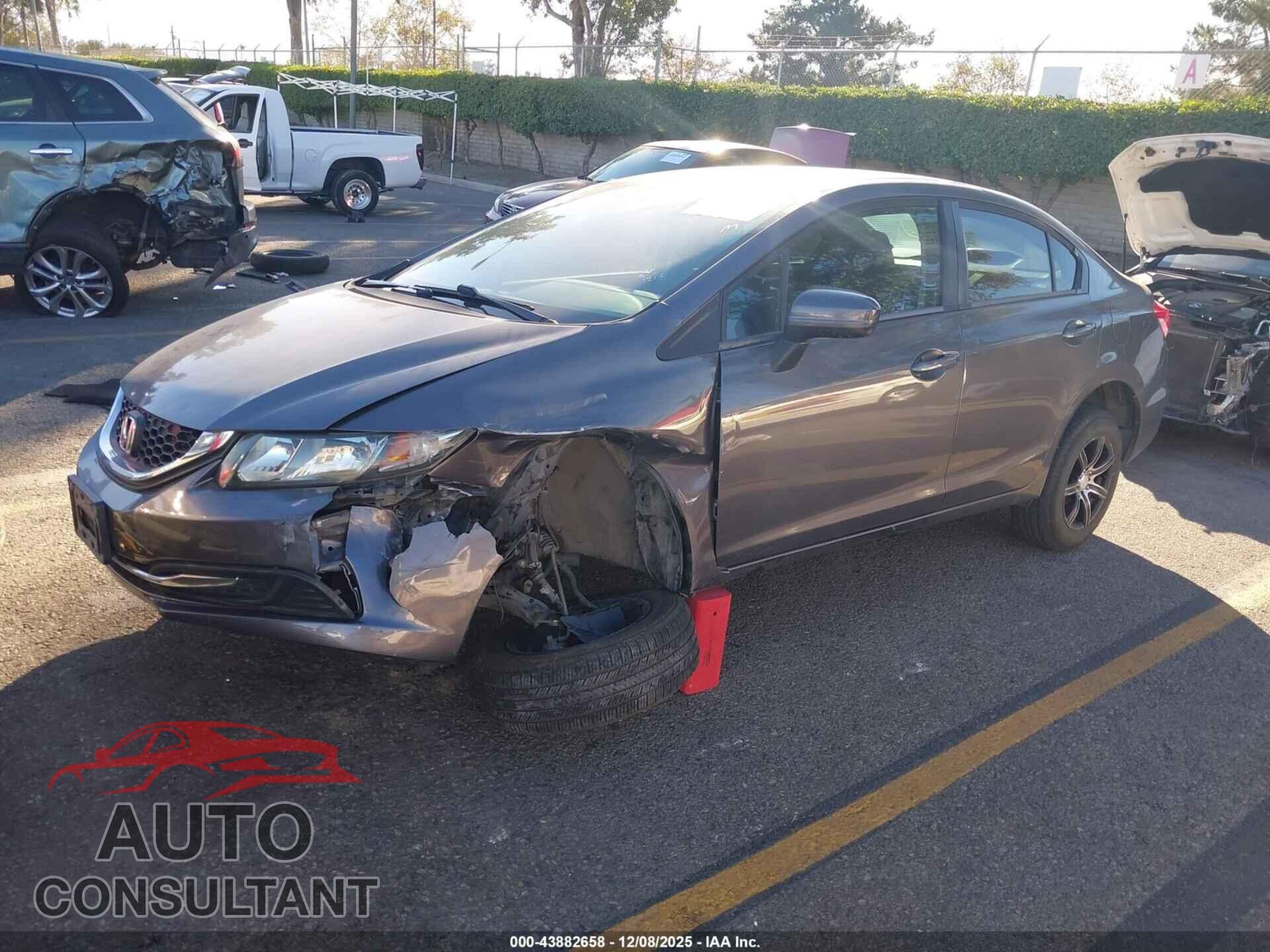 HONDA CIVIC 2014 - 19XFB2F50EE225052