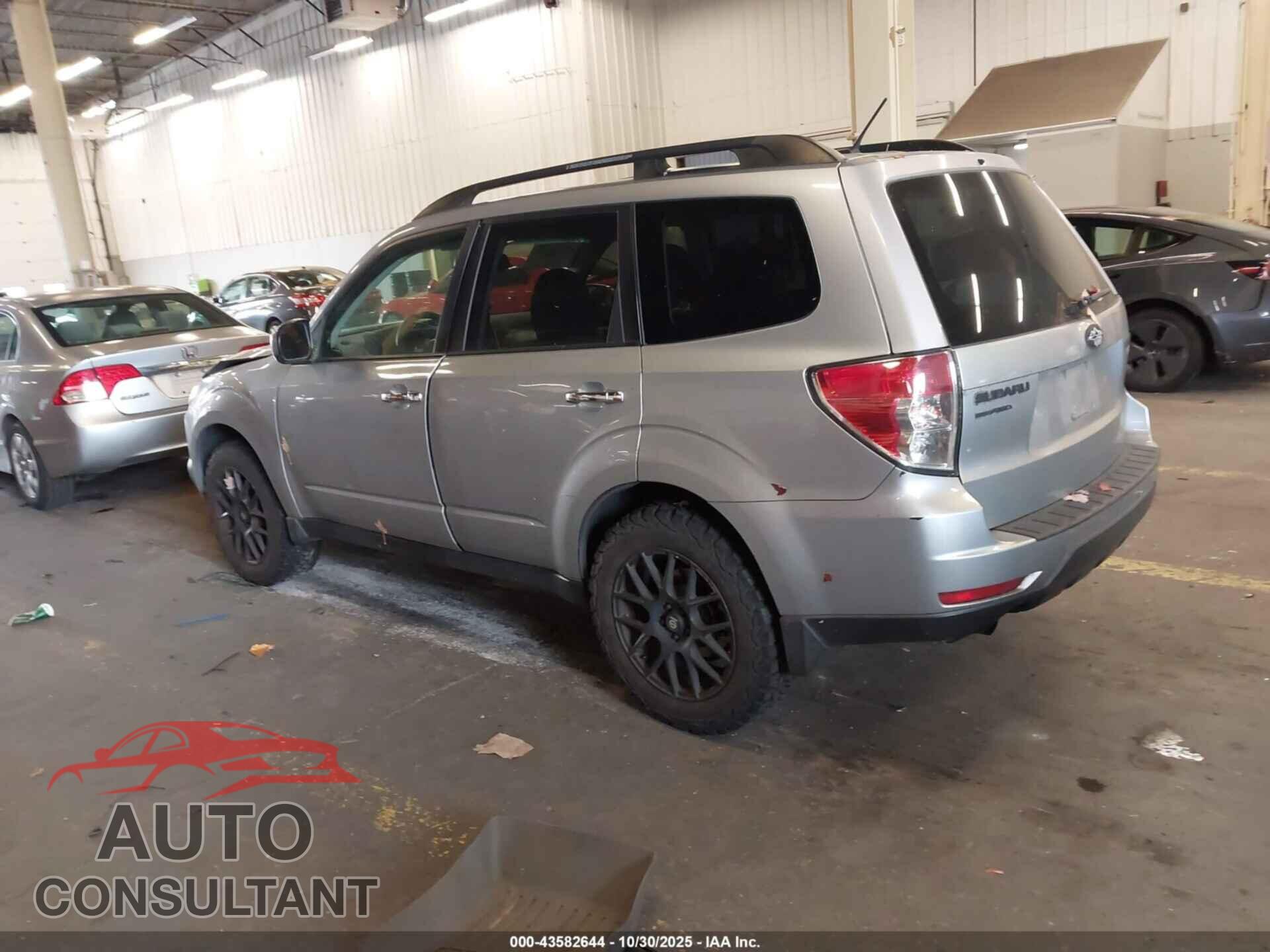 SUBARU FORESTER 2013 - JF2SHADC8DH444604