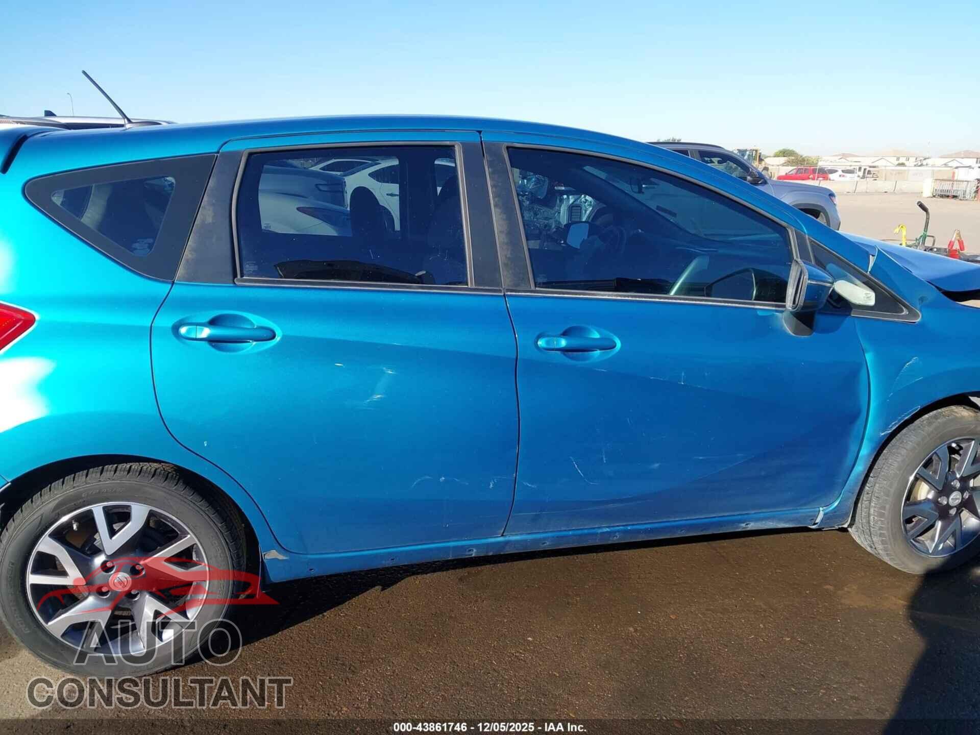 NISSAN VERSA NOTE 2015 - 3N1CE2CP6FL439687