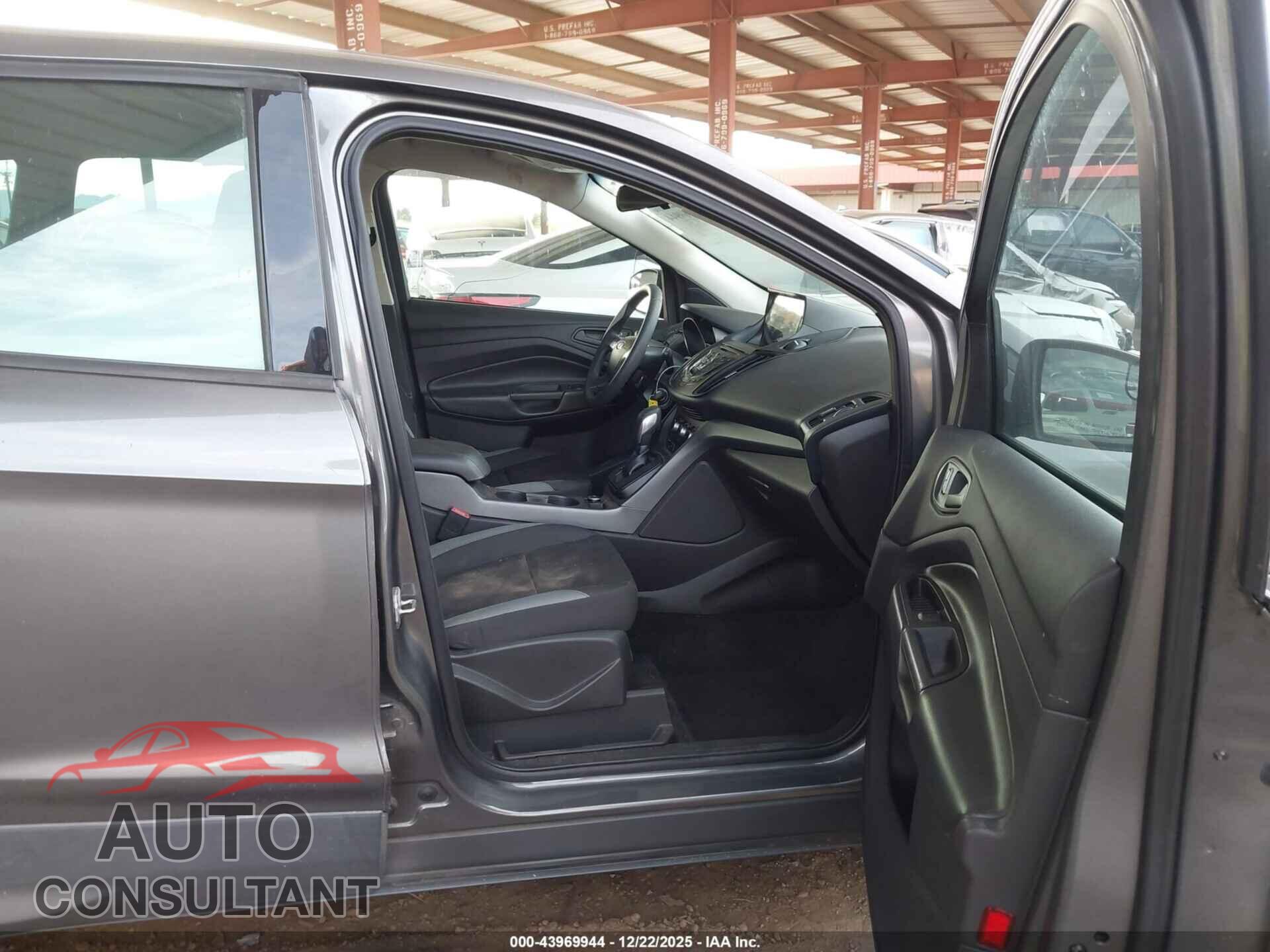 FORD ESCAPE 2014 - 1FMCU0F75EUB31796
