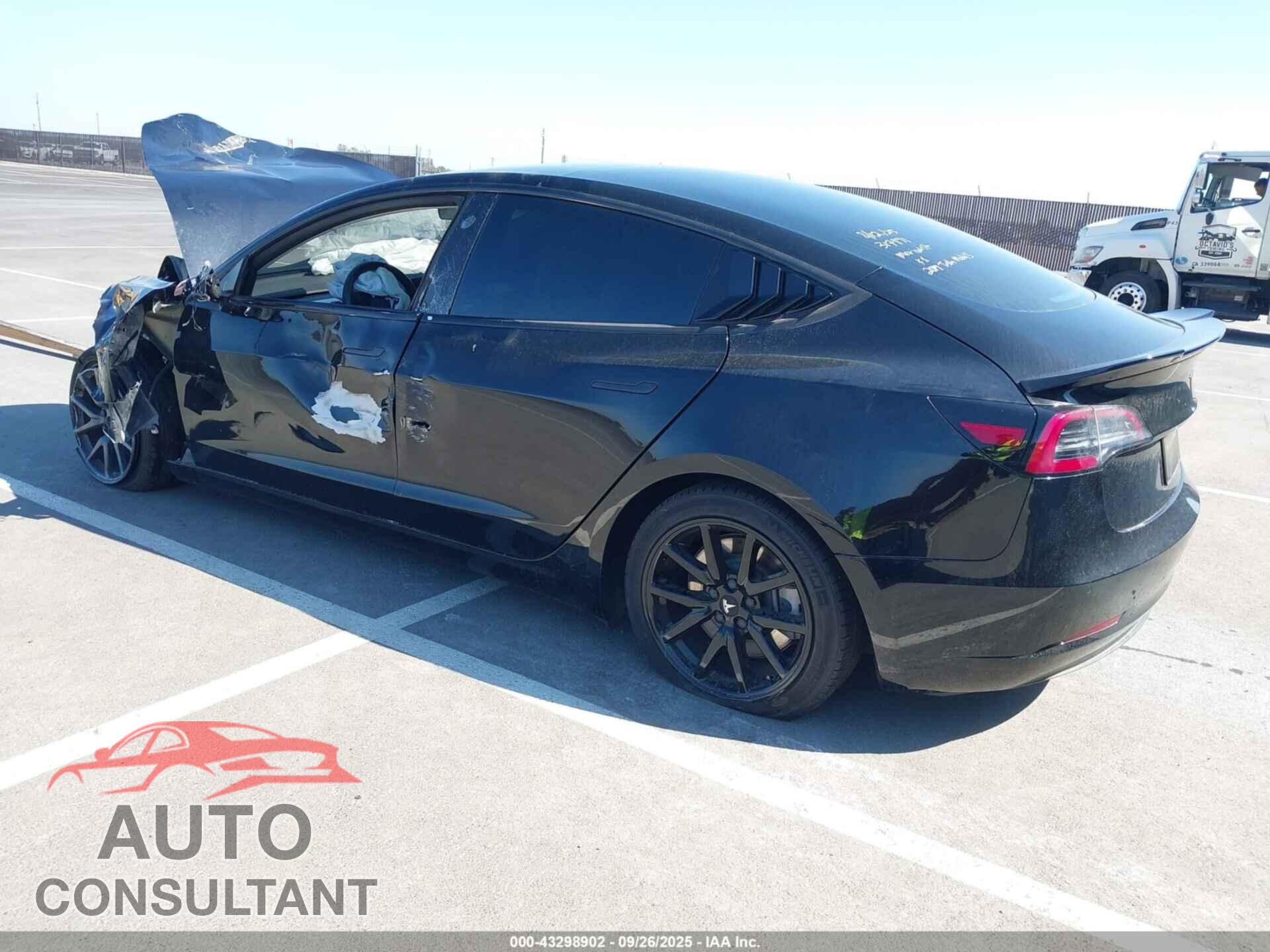 TESLA MODEL 3 2019 - 5YJ3E1EA8KF317891