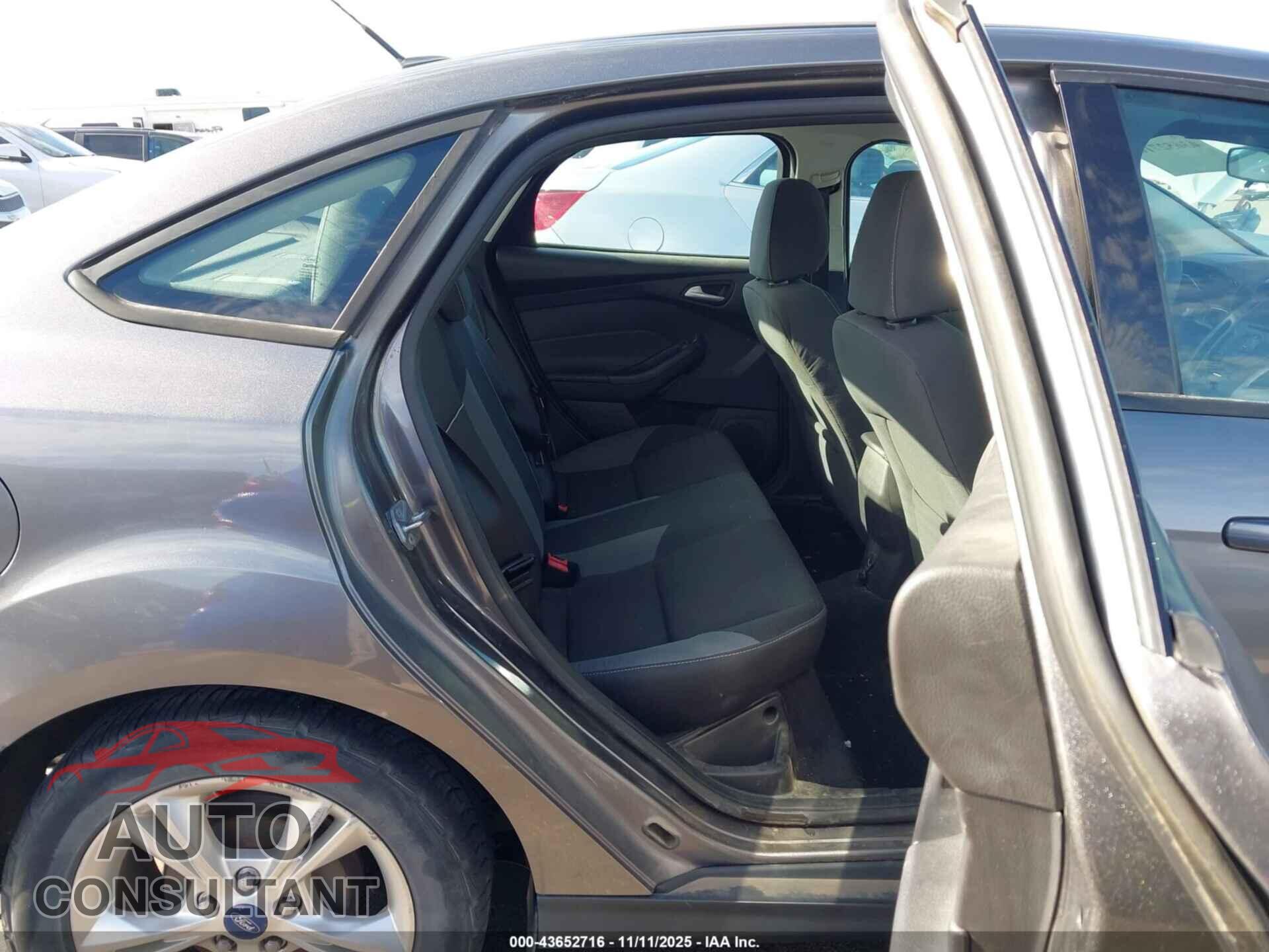 FORD FOCUS 2014 - 1FADP3F28EL373208