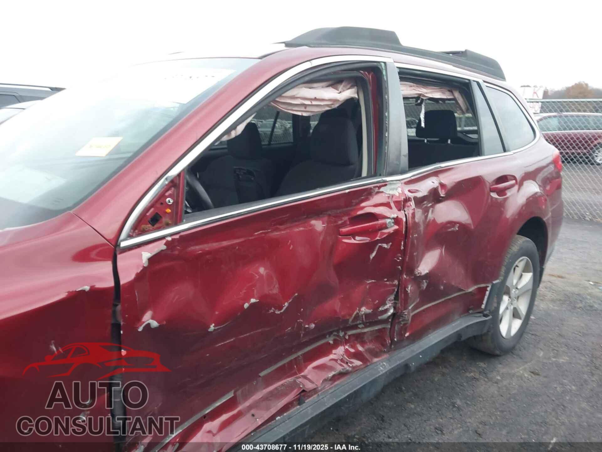 SUBARU OUTBACK 2013 - 4S4BRCCC4D3252811