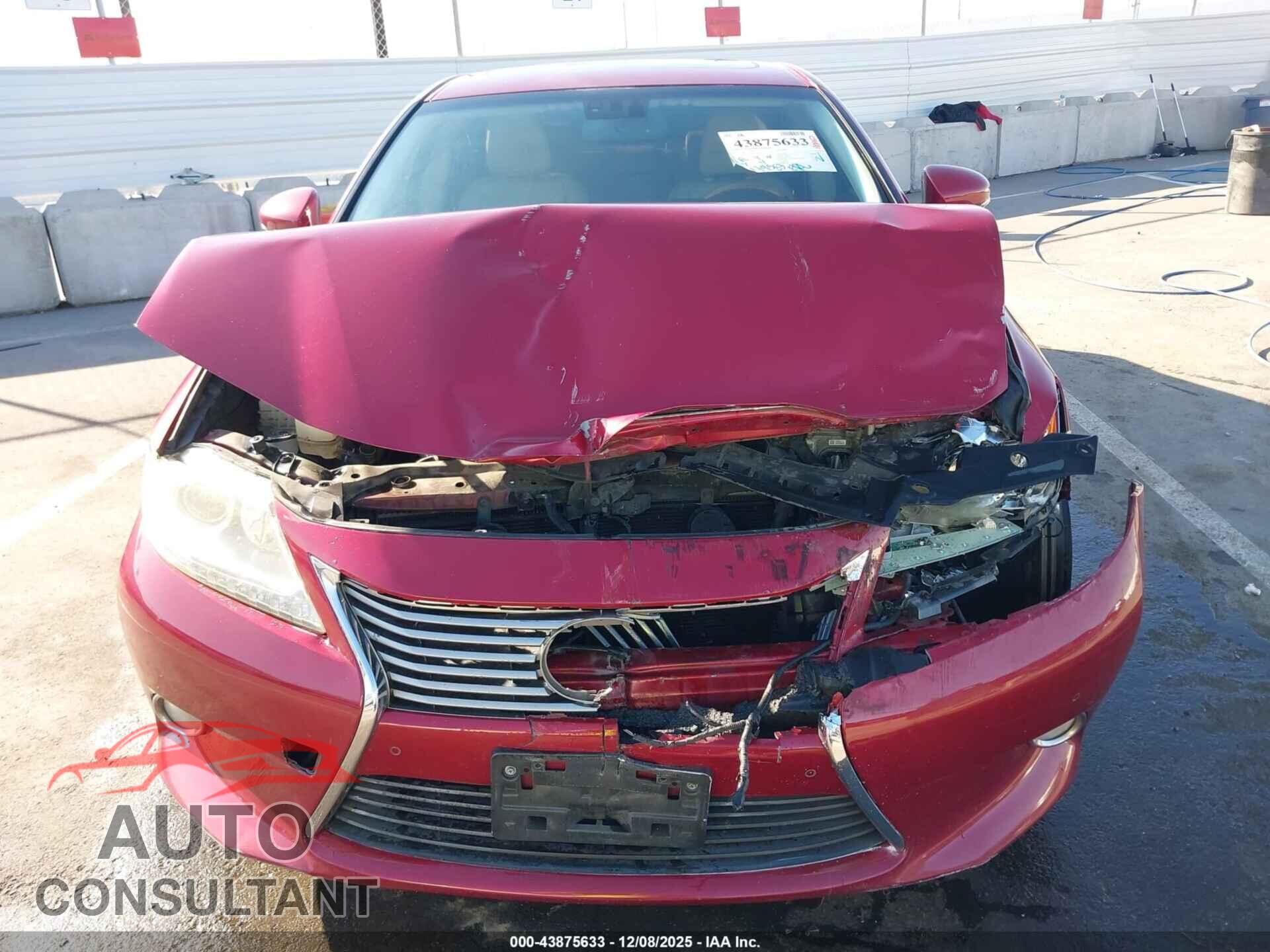 LEXUS ES 300H 2013 - JTHBW1GG7D2024904