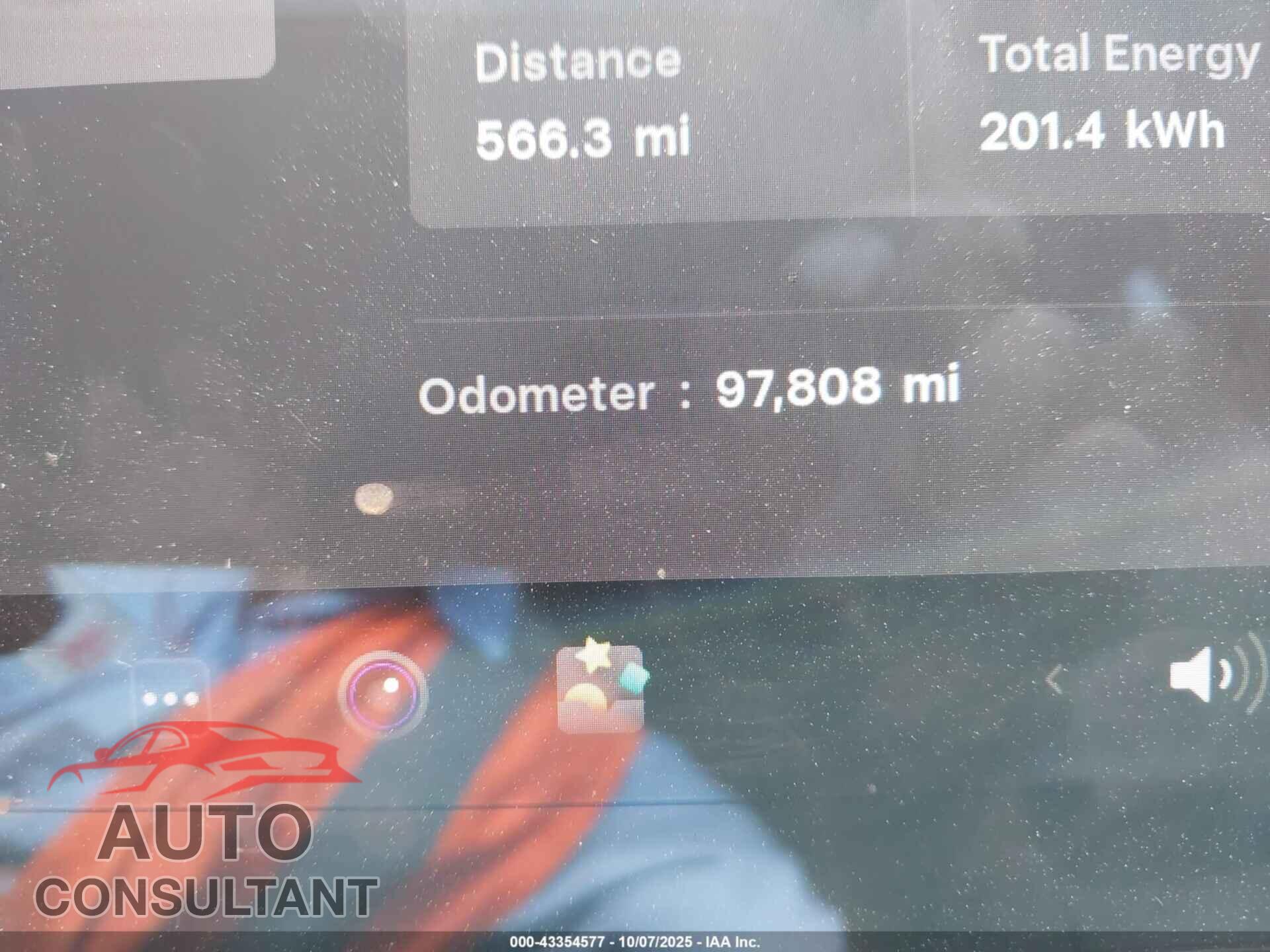 TESLA MODEL 3 2021 - 5YJ3E1EA8MF093976