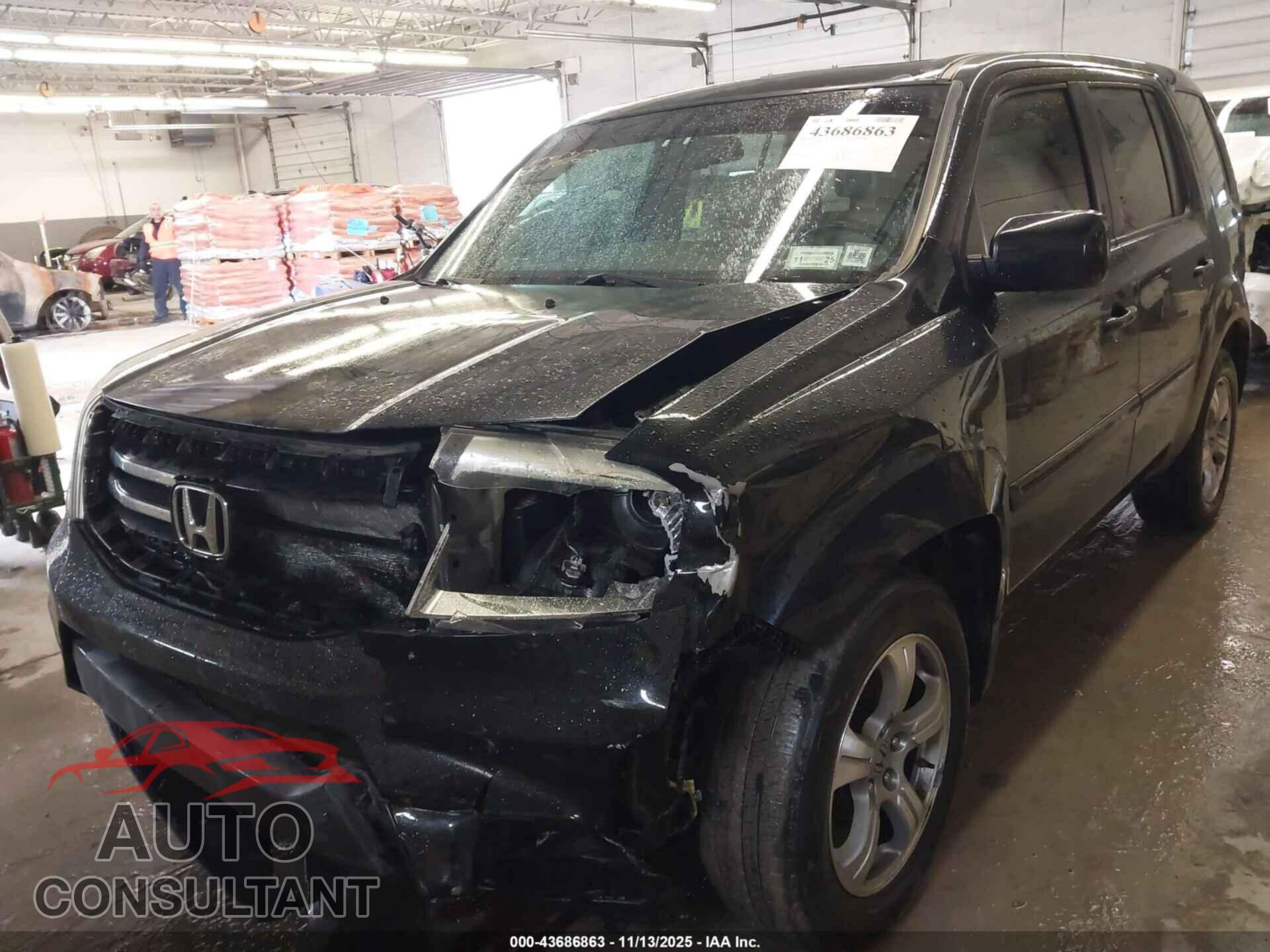 HONDA PILOT 2013 - 5FNYF4H5XDB043261