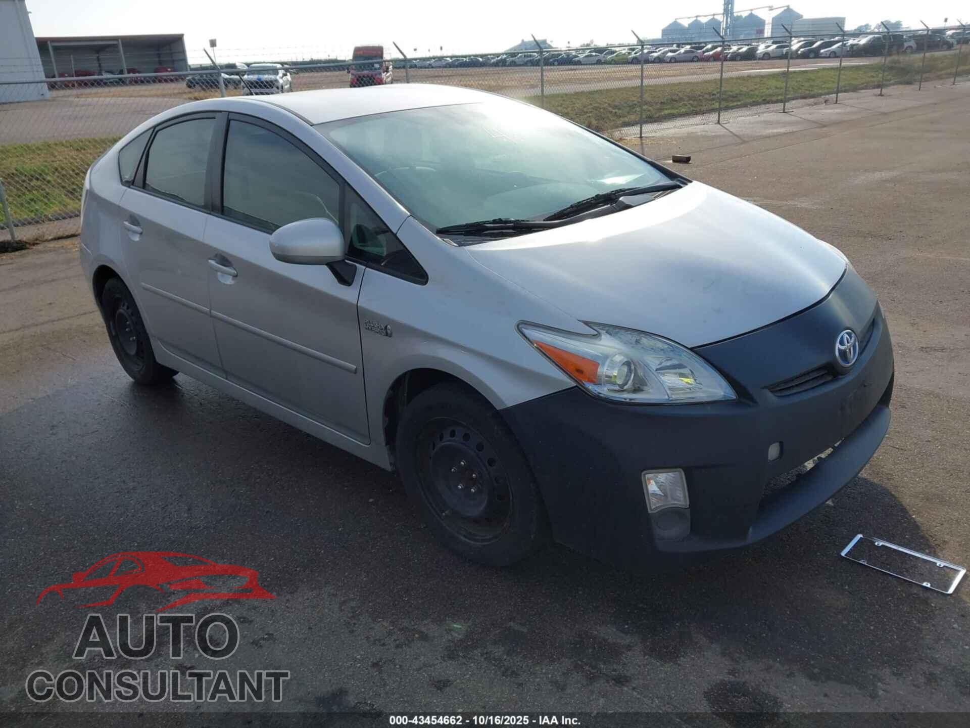 TOYOTA PRIUS 2011 - JTDKN3DU2B5330849