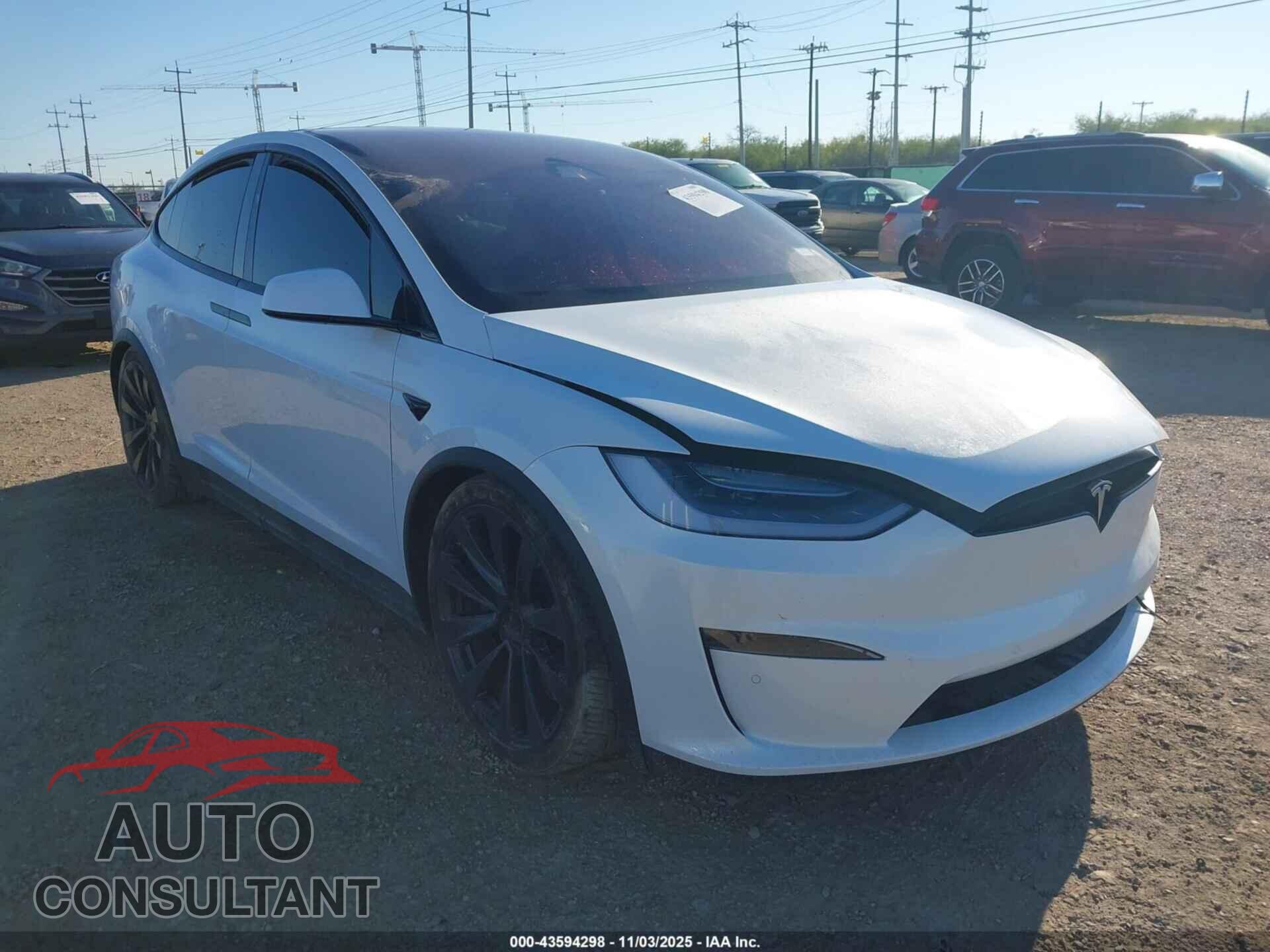 TESLA MODEL X 2022 - 7SAXCBE61NF337352