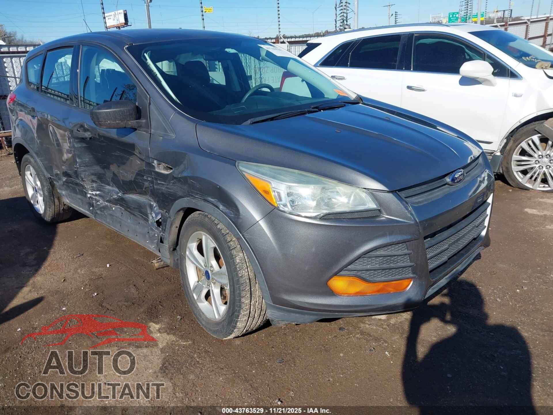 FORD ESCAPE 2014 - 1FMCU0F77EUE51749