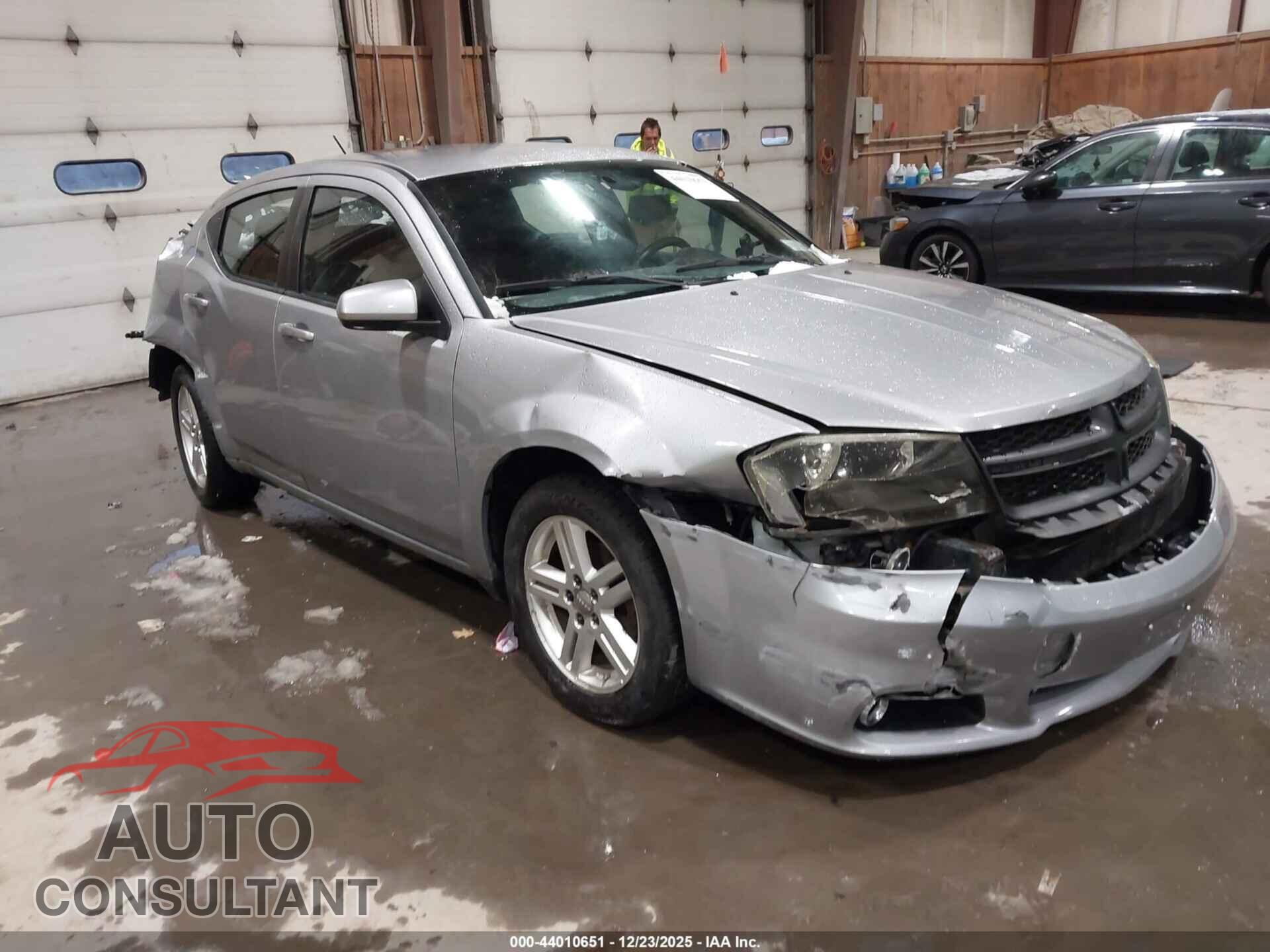 DODGE AVENGER 2013 - 1C3CDZCB8DN524206