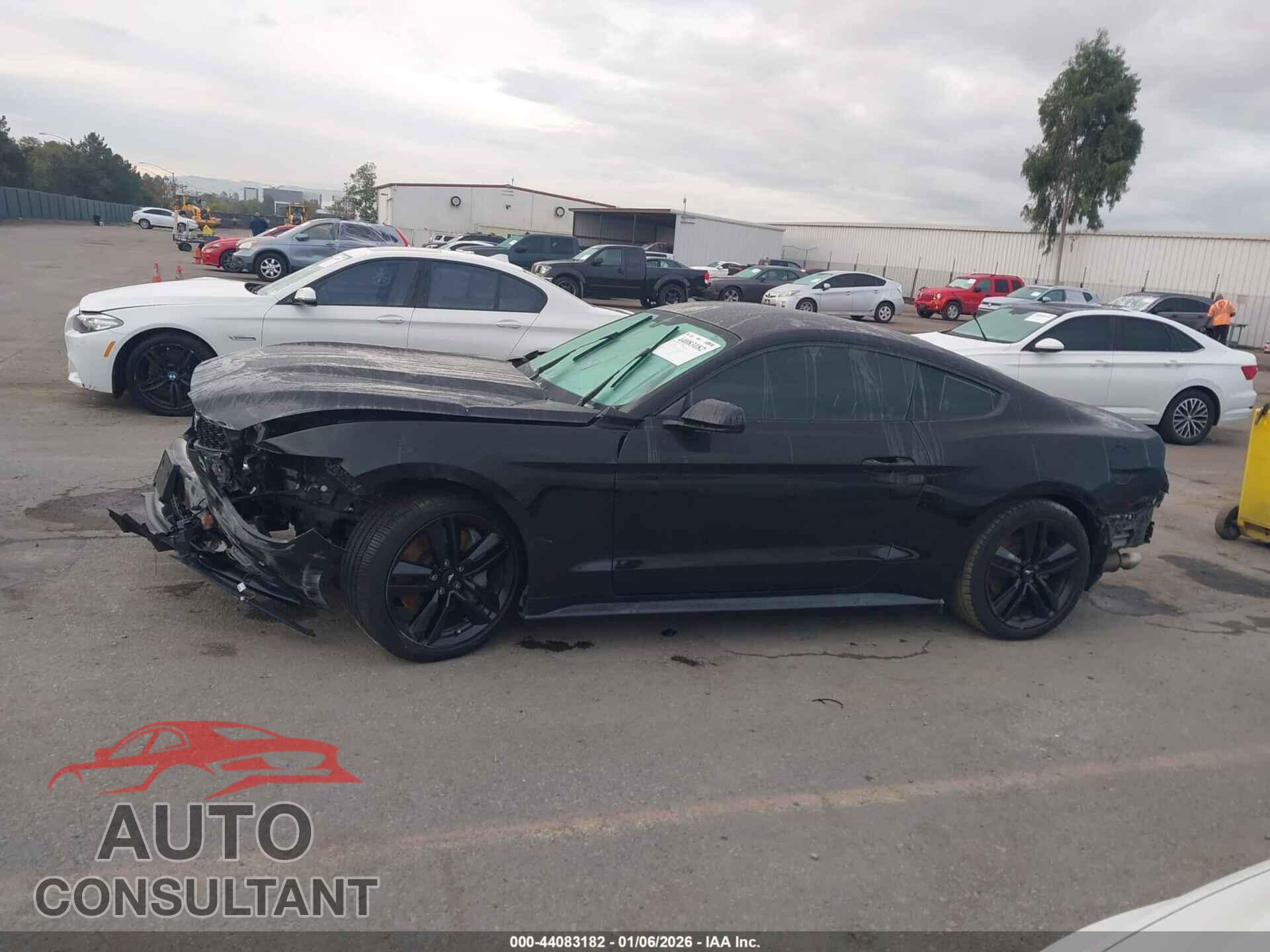 FORD MUSTANG 2015 - 1FA6P8TH7F5425917