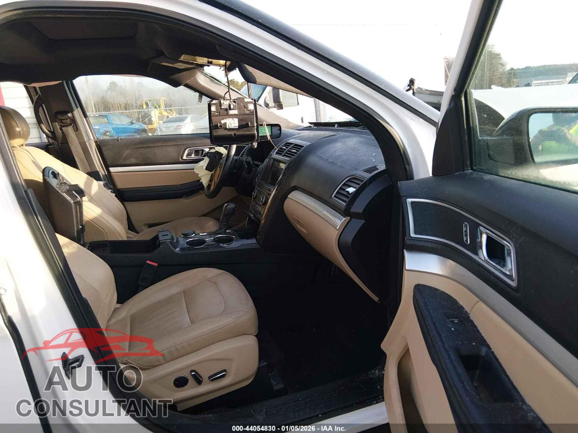 FORD EXPLORER 2017 - 1FM5K8D86HGC08090