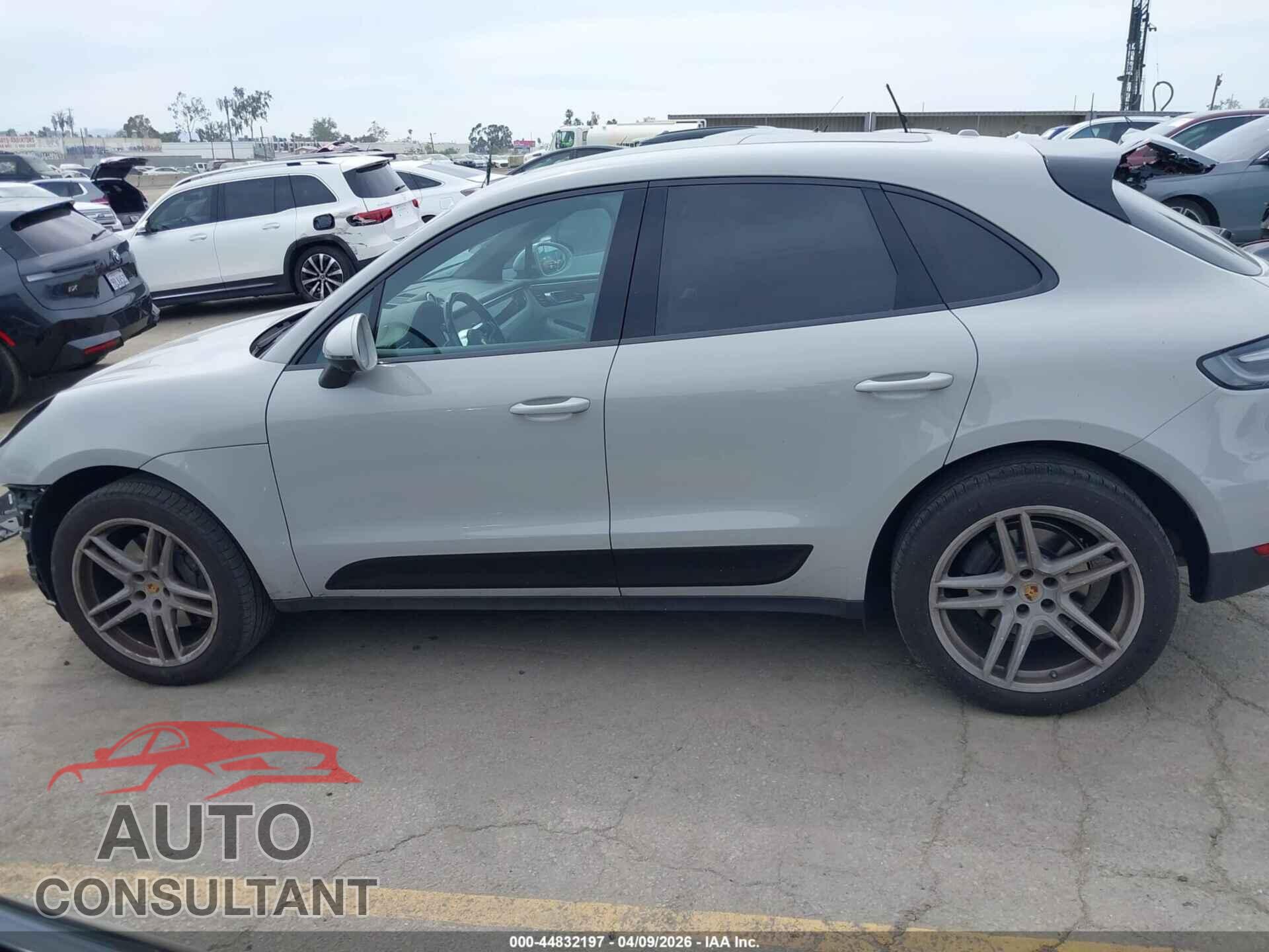 PORSCHE MACAN 2021 - WP1AB2A56MLB36382