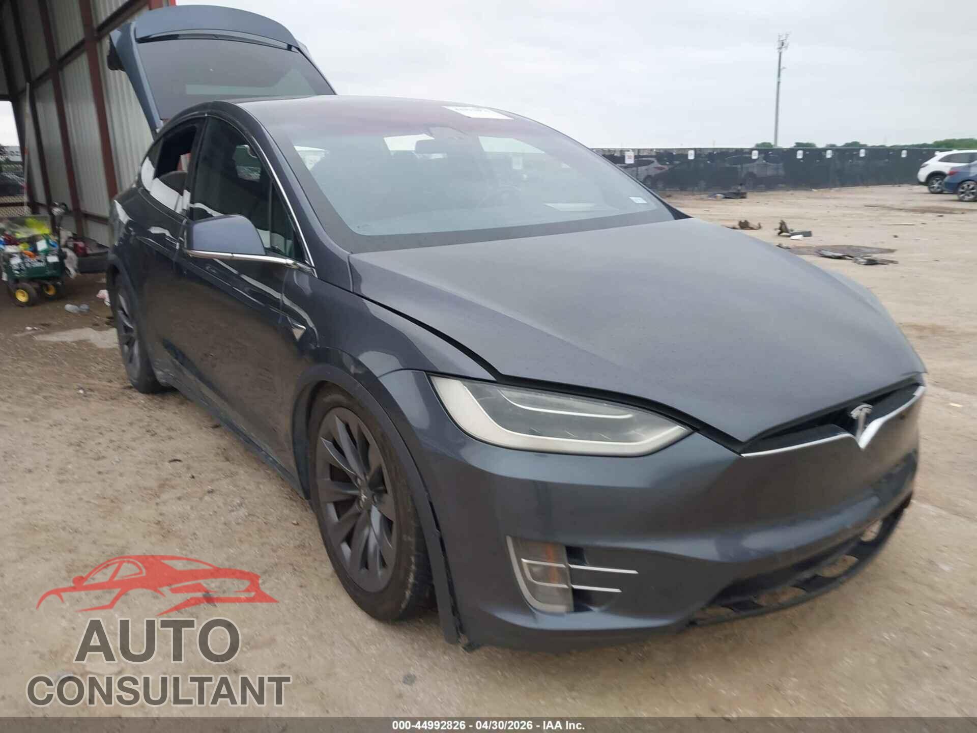 TESLA MODEL X 2018 - 5YJXCAE29JF099961