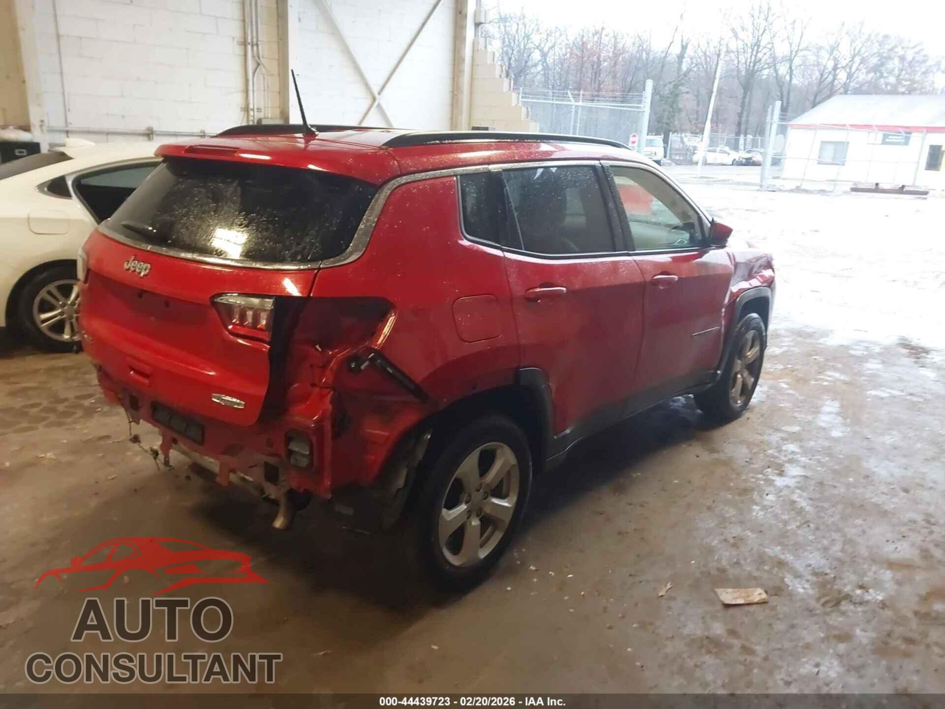 JEEP COMPASS 2018 - 3C4NJDBB2JT192566