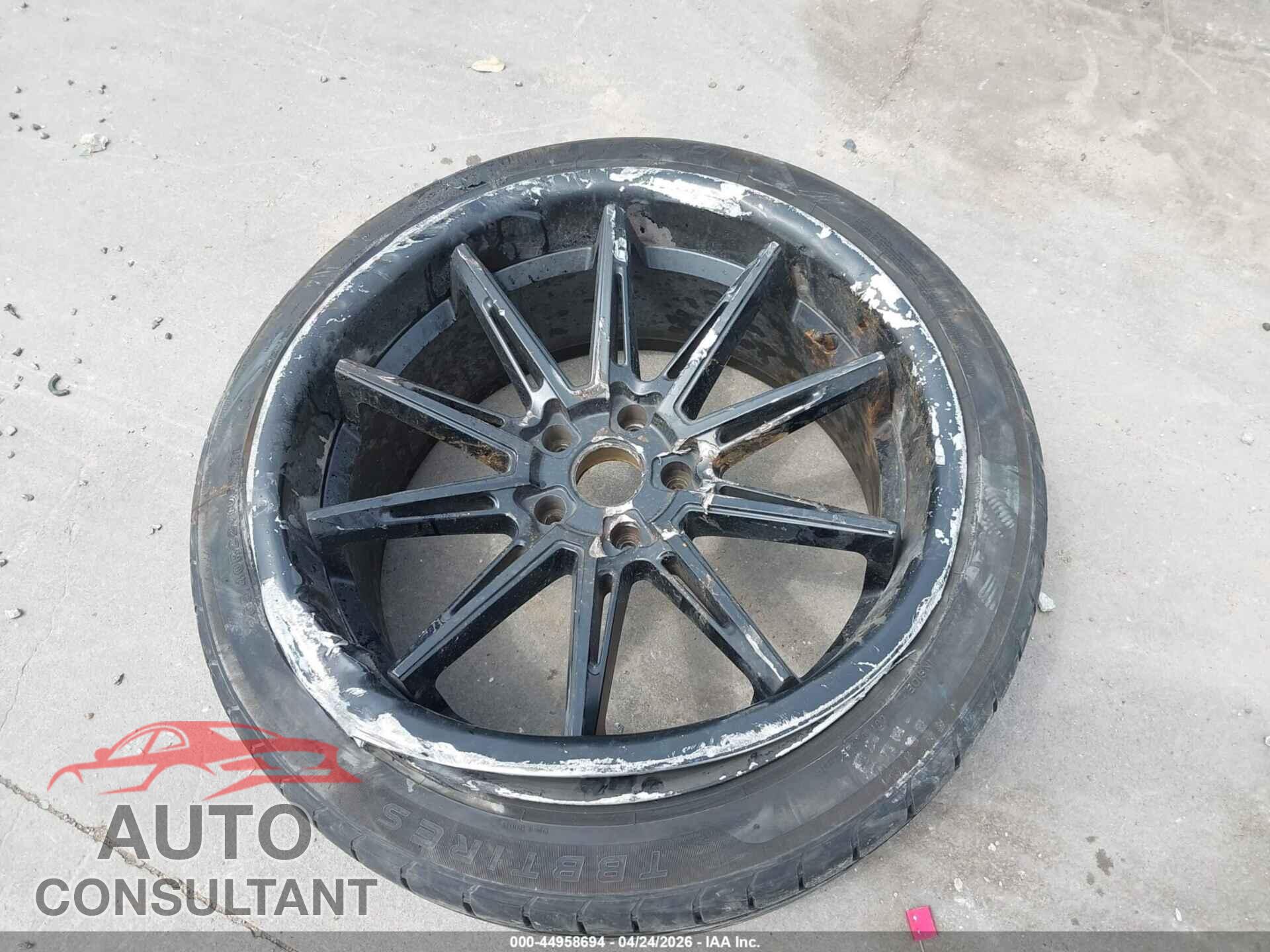 DODGE DURANGO 2017 - 1C4SDJCT9HC806132
