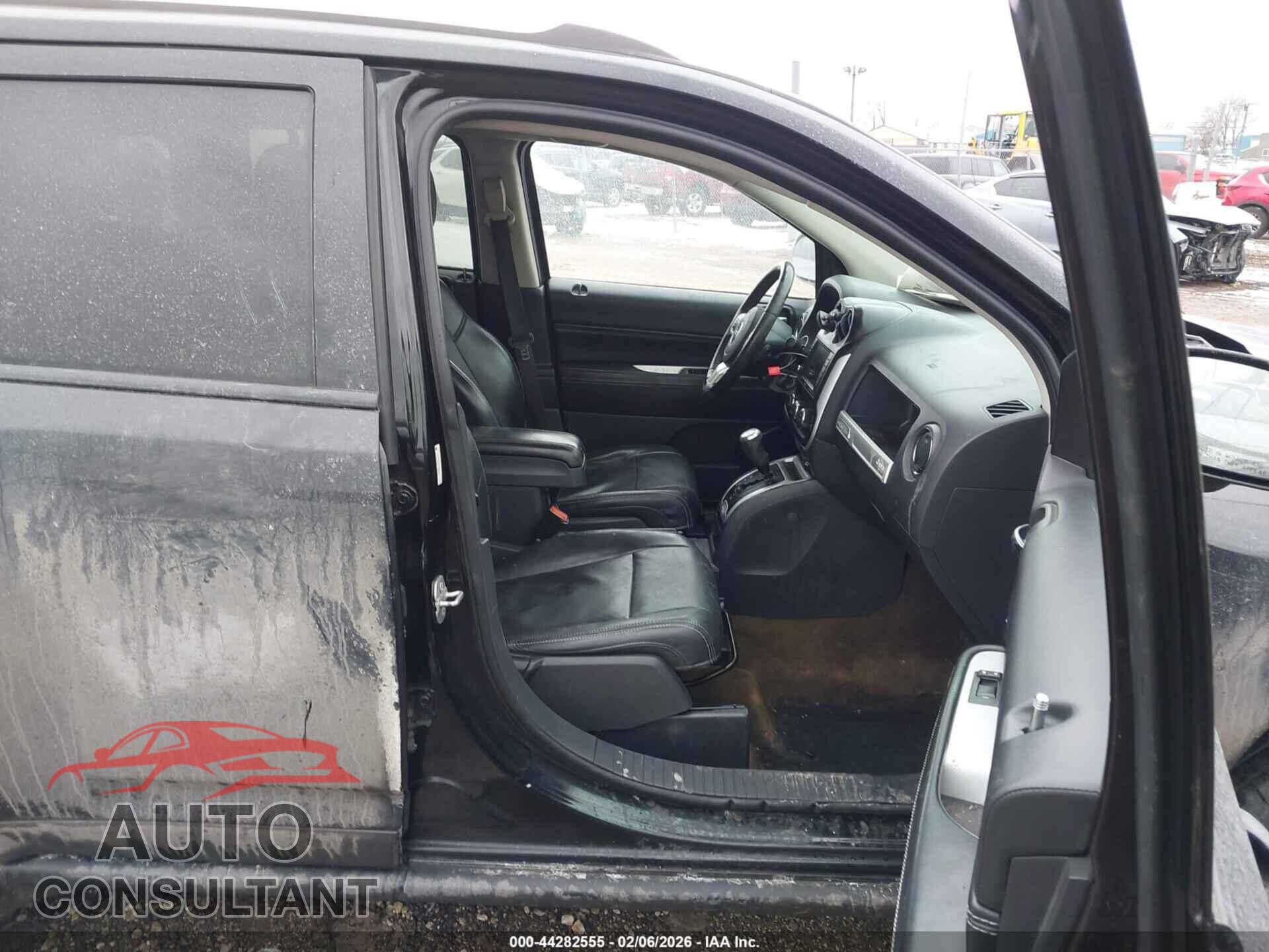 JEEP COMPASS 2016 - 1C4NJDEB9GD647343