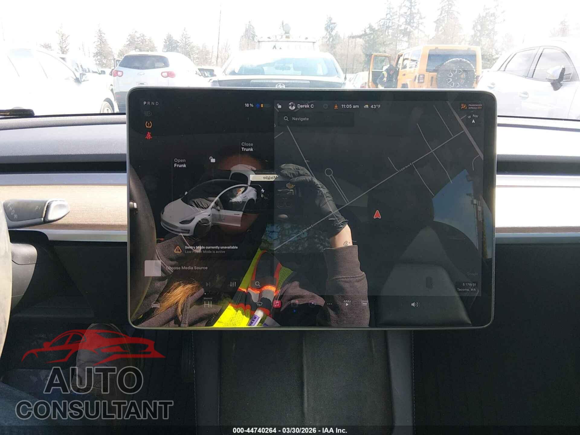 TESLA MODEL 3 2021 - 5YJ3E1EA6MF838482