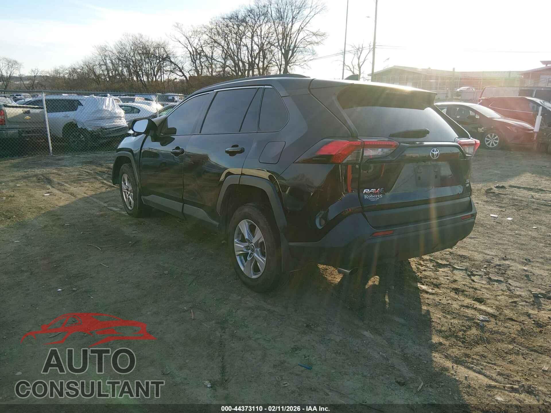 TOYOTA RAV4 2019 - JTMP1RFV3KD014280
