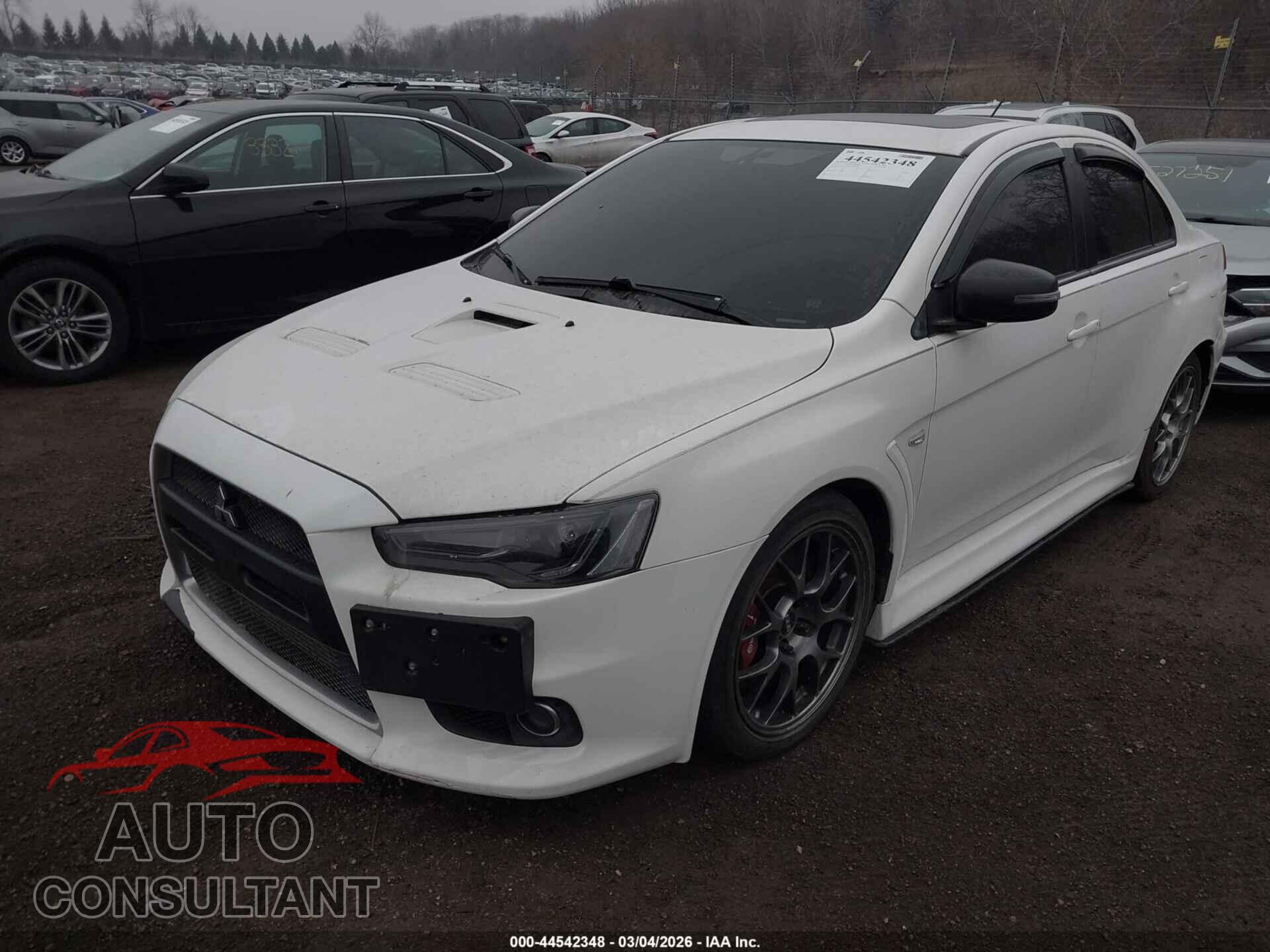MITSUBISHI LANCER EVOLUTION 2015 - JA32W5FVXFU008646