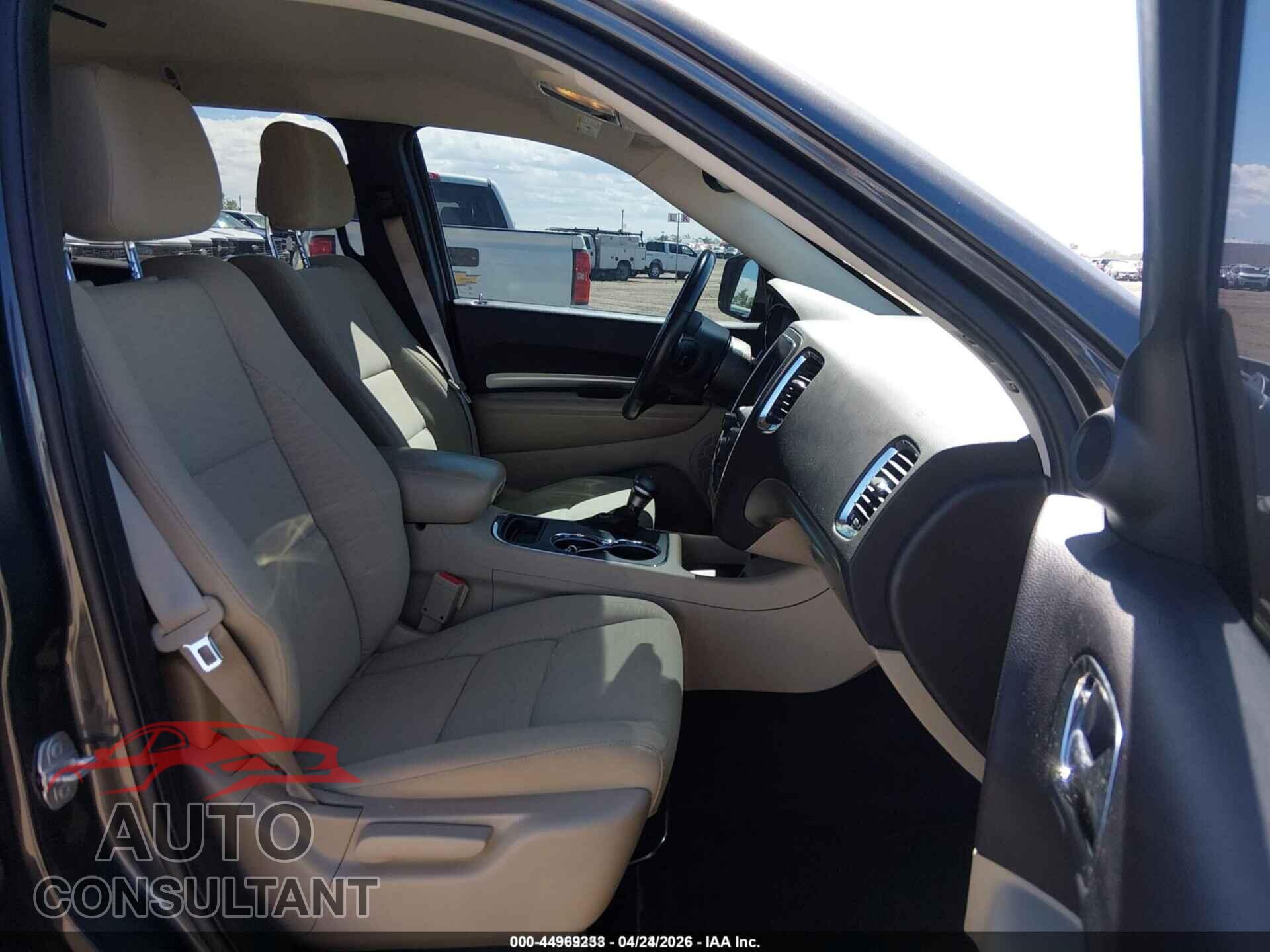 DODGE DURANGO 2018 - 1C4RDJAG1JC145948