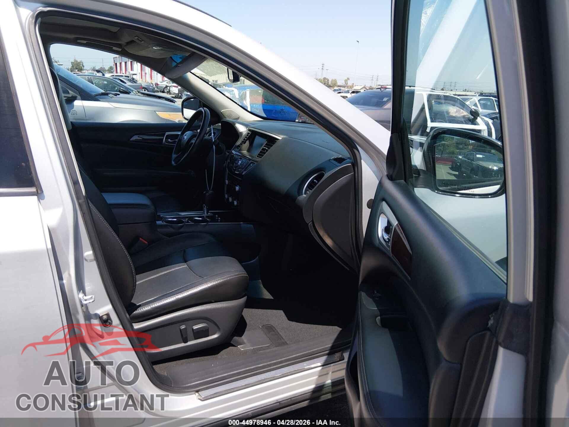 NISSAN PATHFINDER 2013 - 5N1AR2MN7DC633512