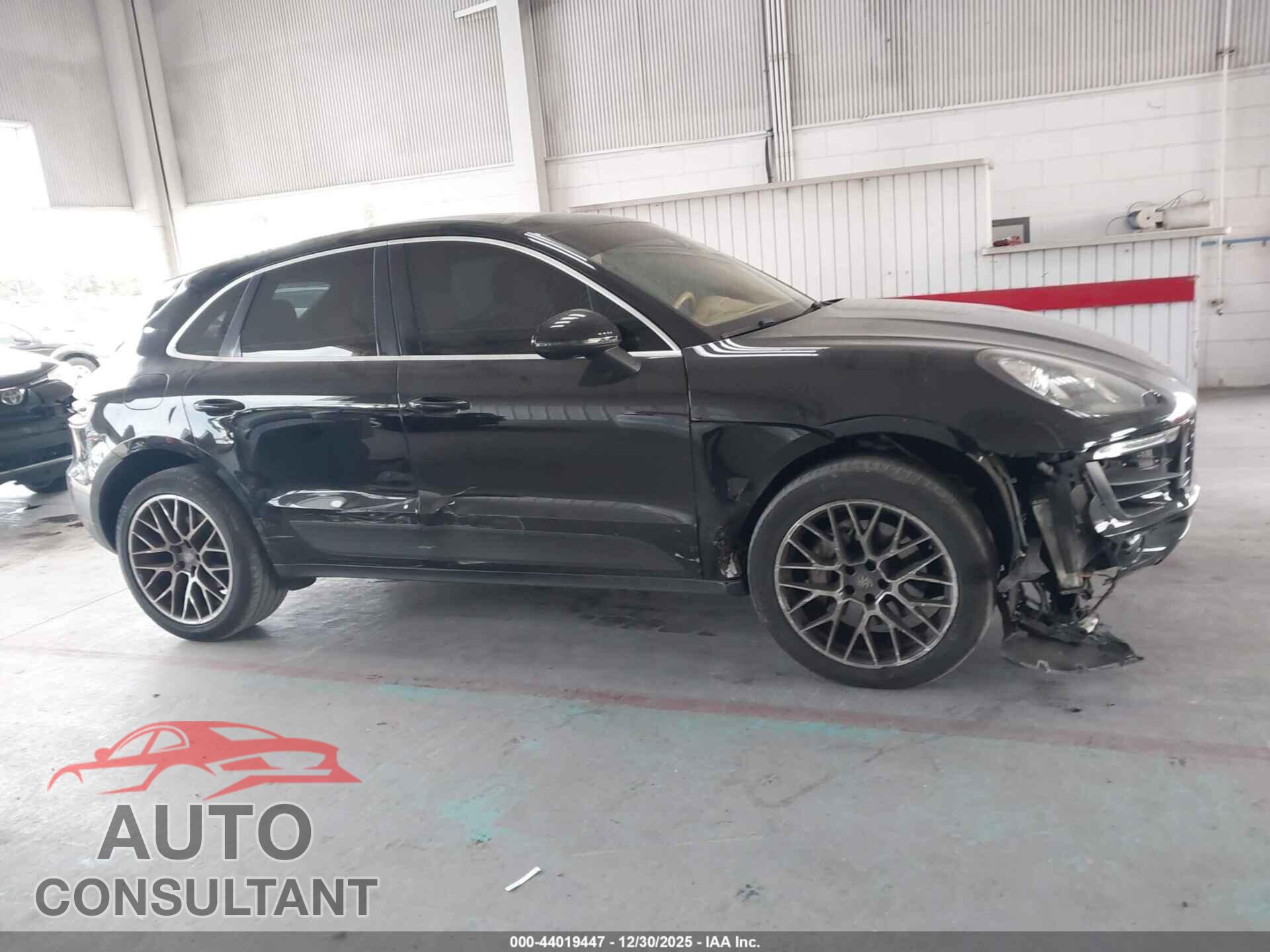 PORSCHE MACAN 2016 - WP1AB2A5XGLB45381